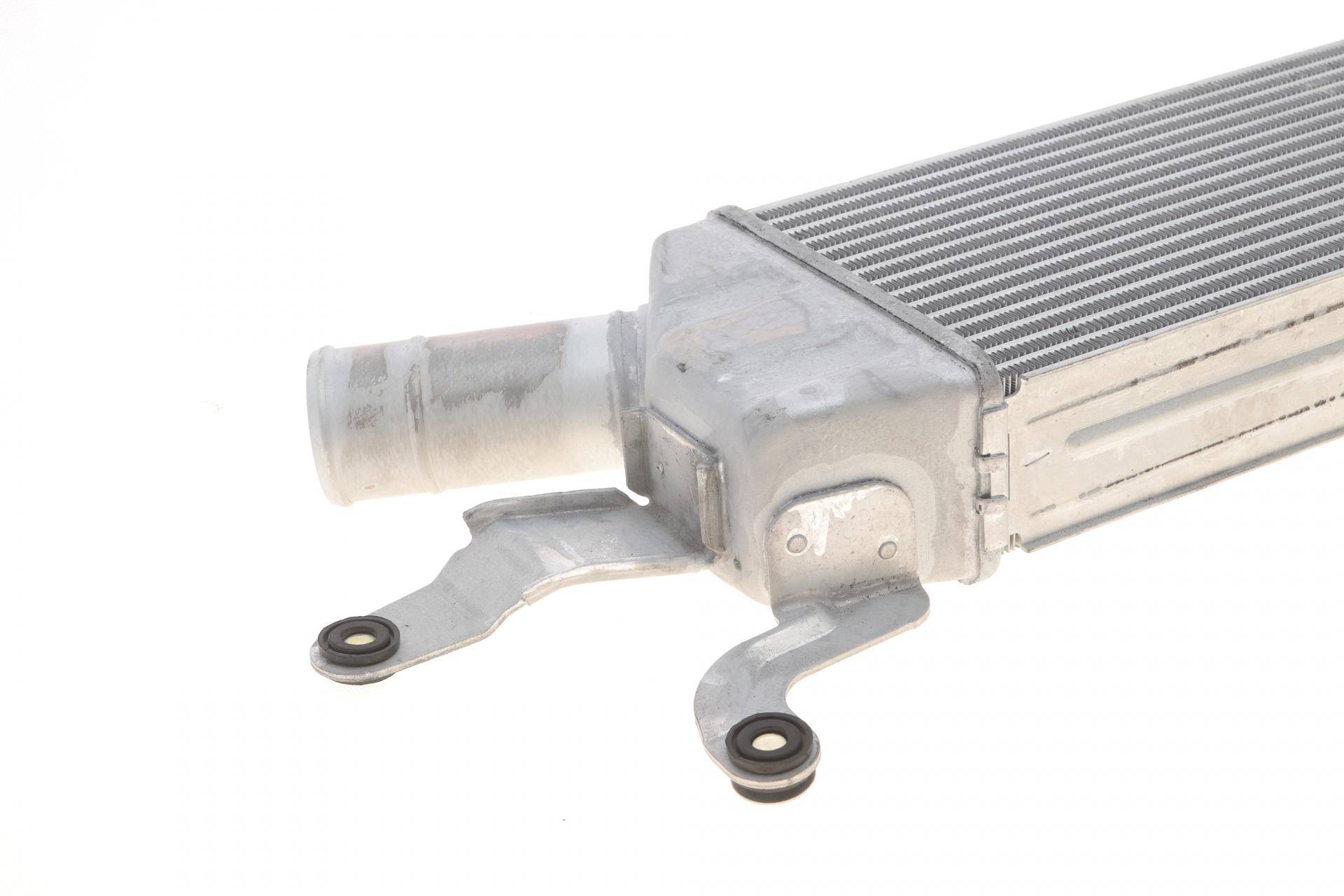 Радіатор інтеркулера Citroen C-crosser/Peugeot 4007/Mitsibishi Outlander II 2.2 HDi 06-13