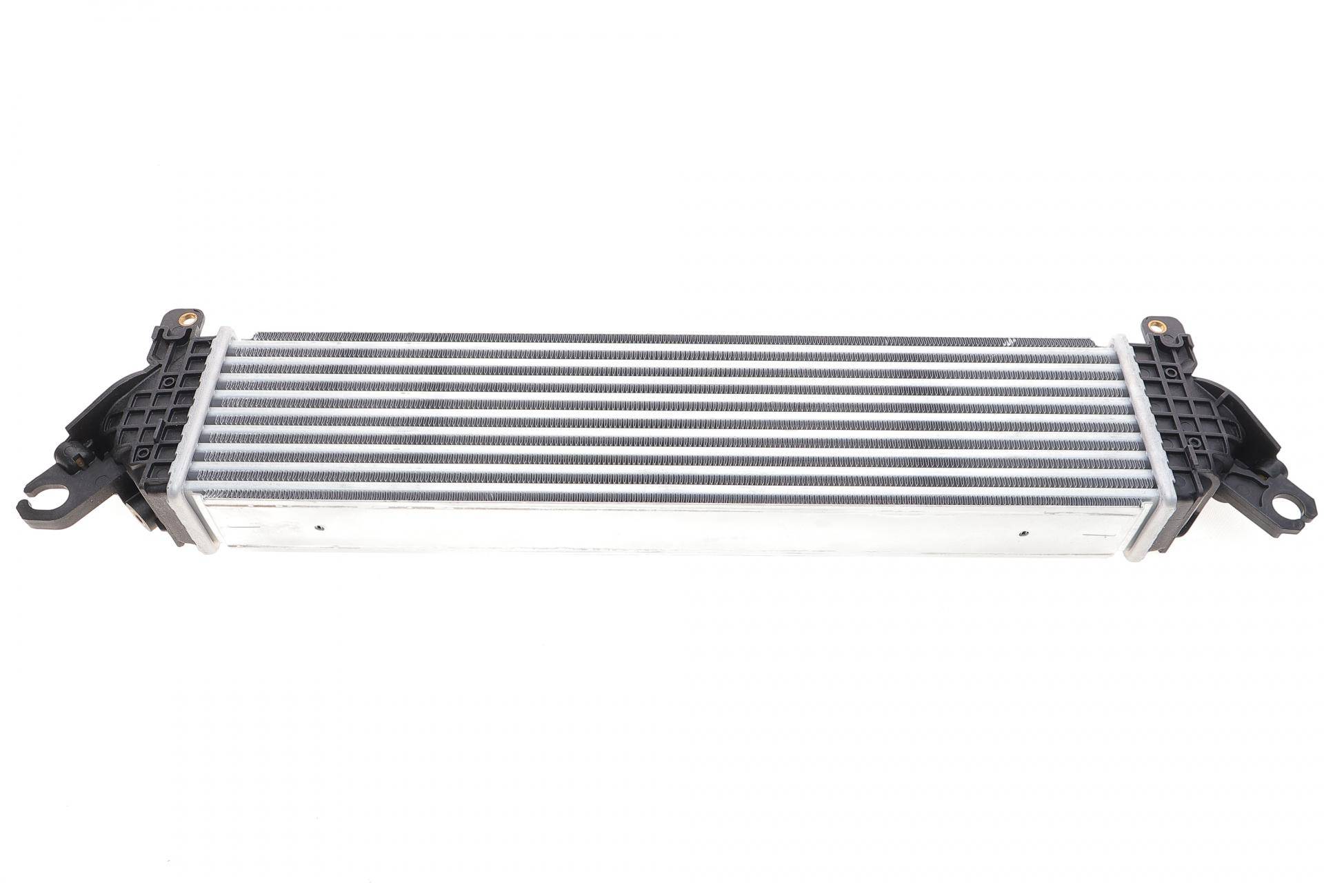 Радіатор інтеркулера Mazda 3/6/CX-5 2.2D 12-
