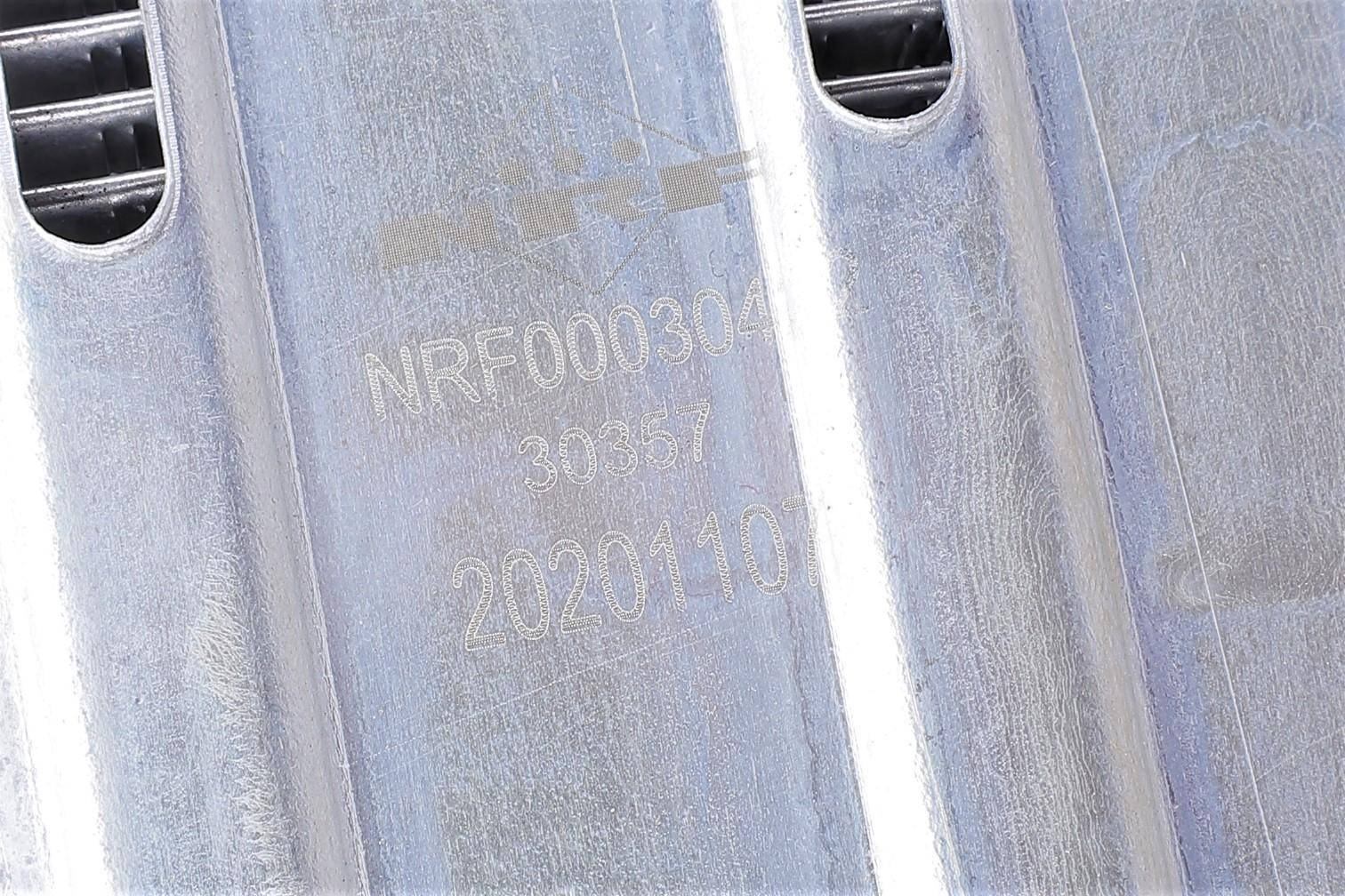 Радіатор інтеркулера Dacia Duster 1.5 dCi 10-