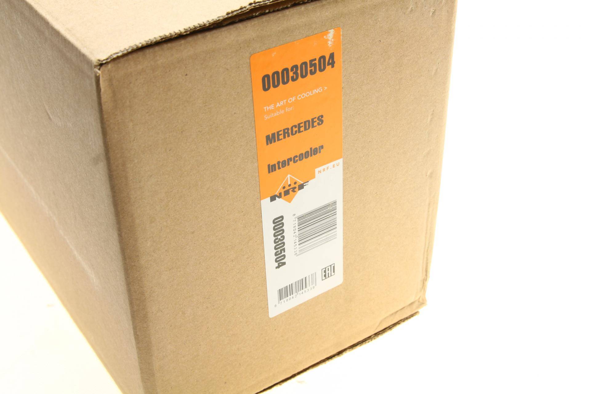 Радіатор інтеркулера MB C-class (W204)/E-class (W212) 08-16 (OM651/OM642/M274)