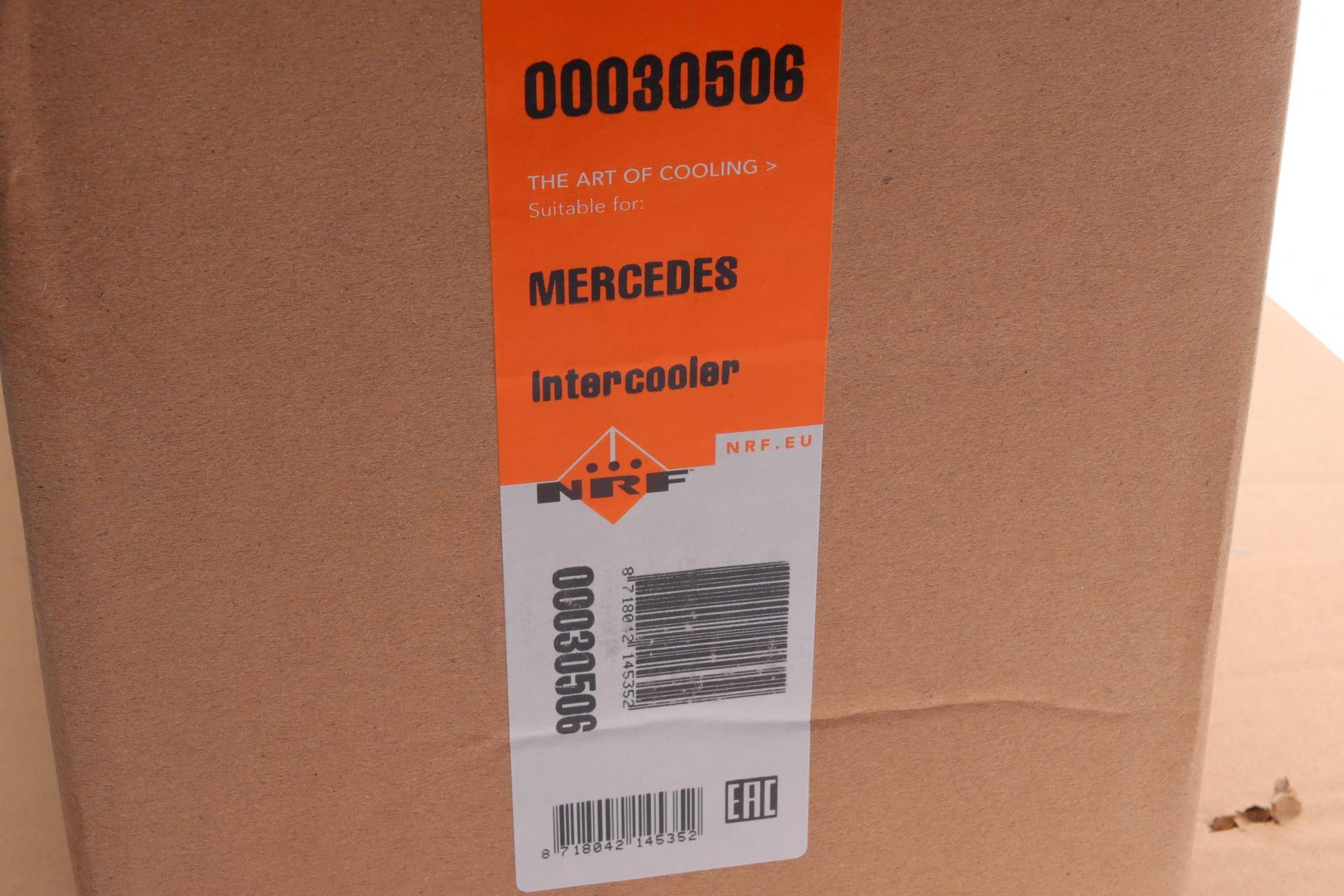 Радіатор інтеркулера MB C-class (W204)/E-class (W212) 1.8/2.2CDI 09-