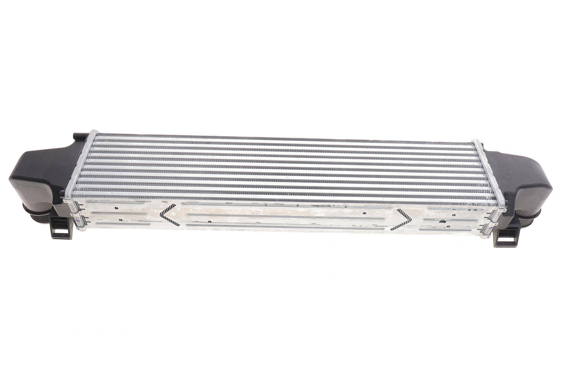 Радіатор інтеркулера Volvo S60 II/S80 II/V60/V70 III/XC60/XC70 2.0 D 13-