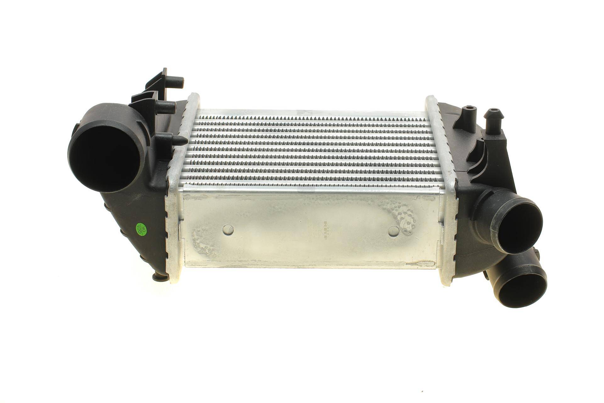 Радіатор інтеркулера Audi A4/A6 2.5TDI 01-06