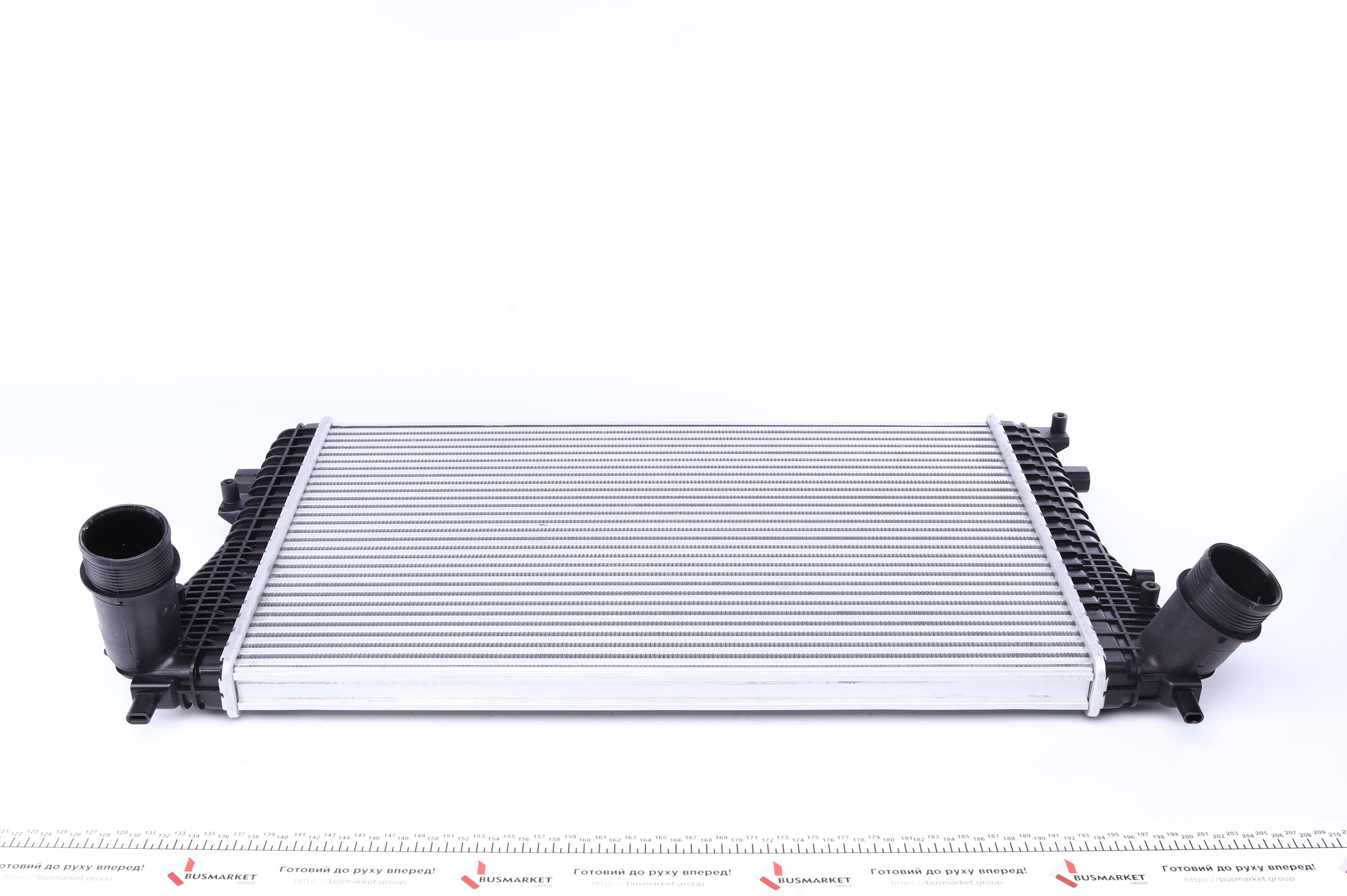 Радіатор інтеркулера VW Passat/Sharan/Tiguan 1.4-2.0D 05-