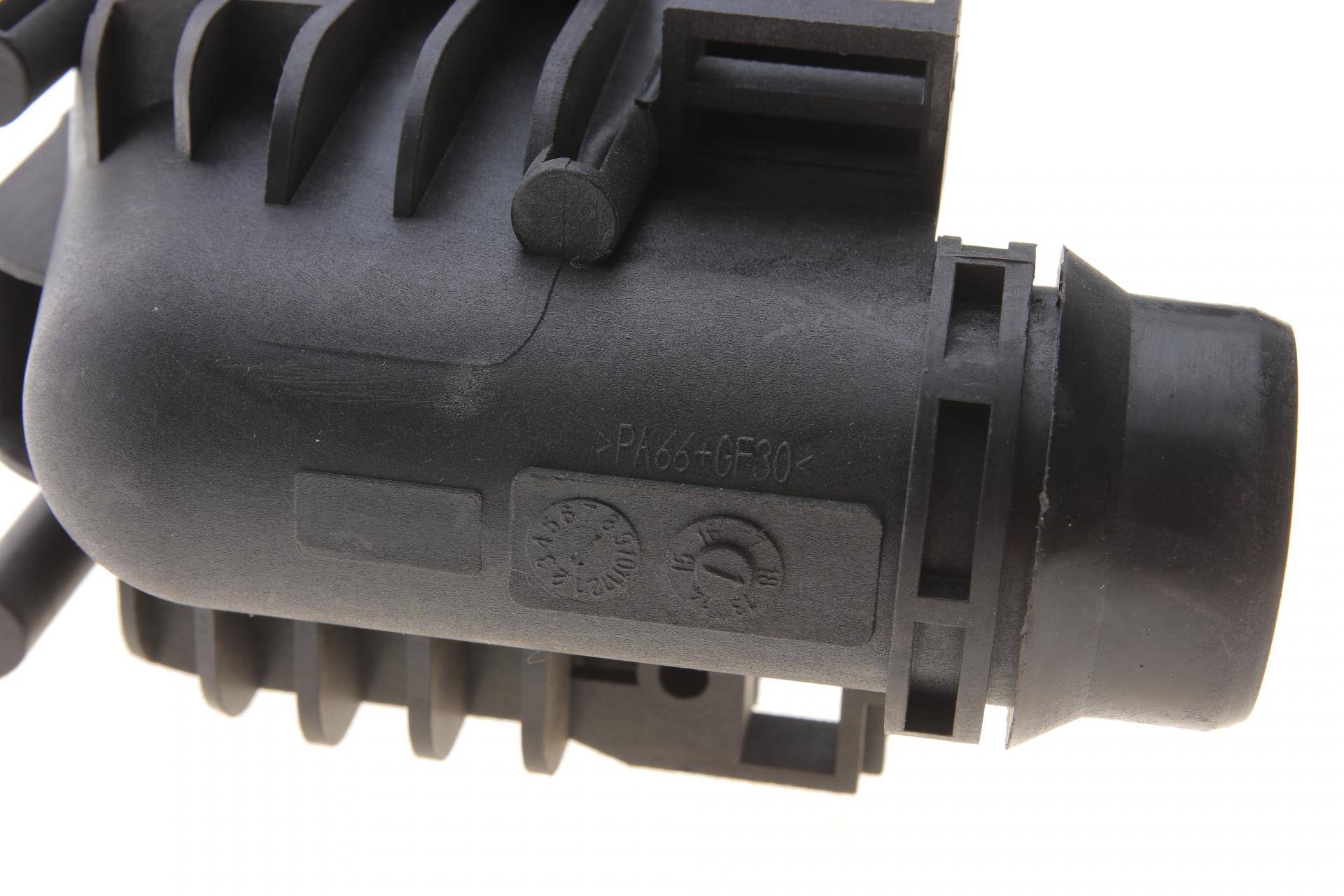 Радіатор інтеркулера Dacia Duster 1.5 dCi 10-