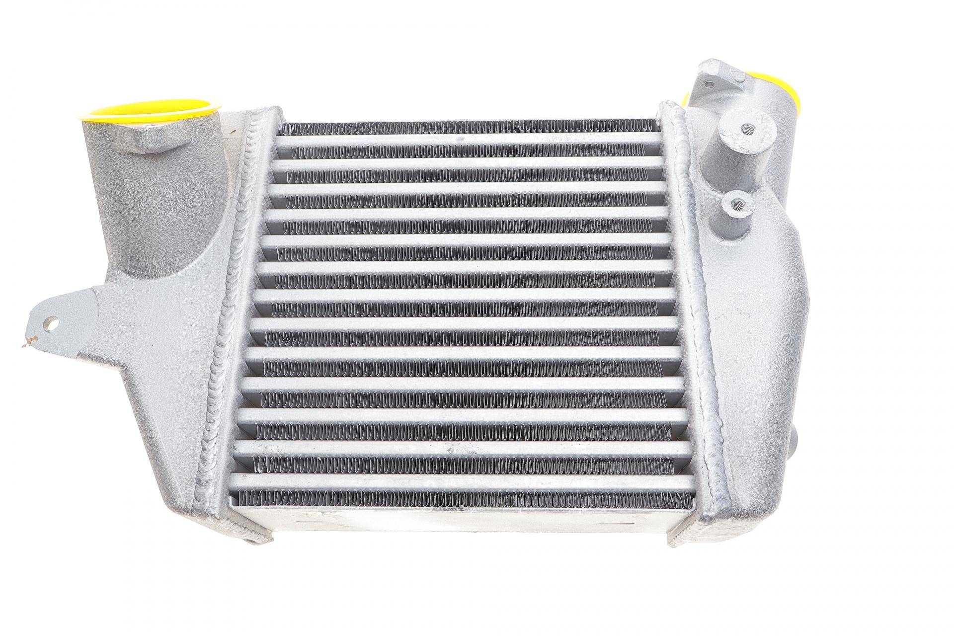 Радіатор інтеркулера Mazda 5 2.0D 05-10