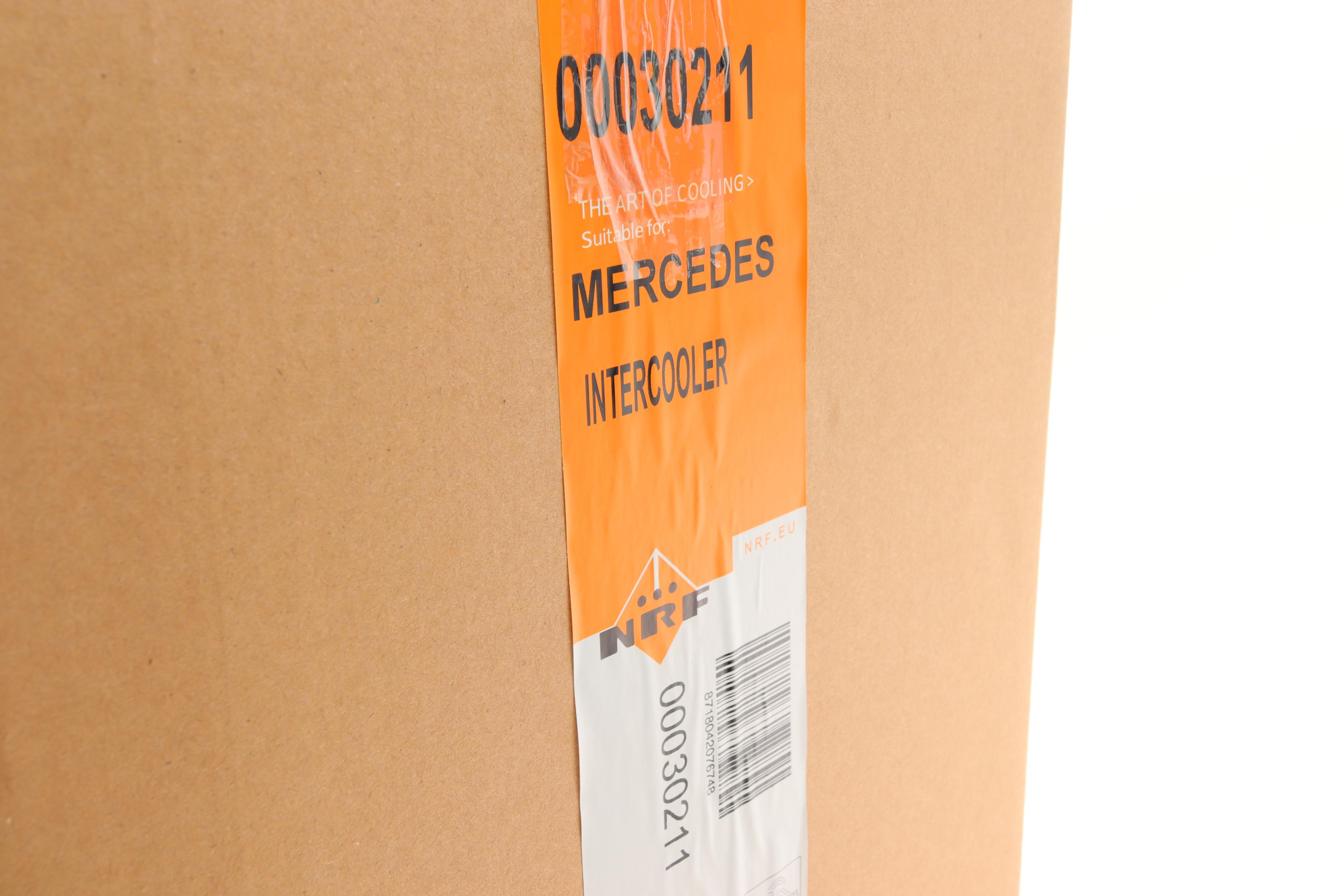 Радіатор інтеркулера MB Atego 98-