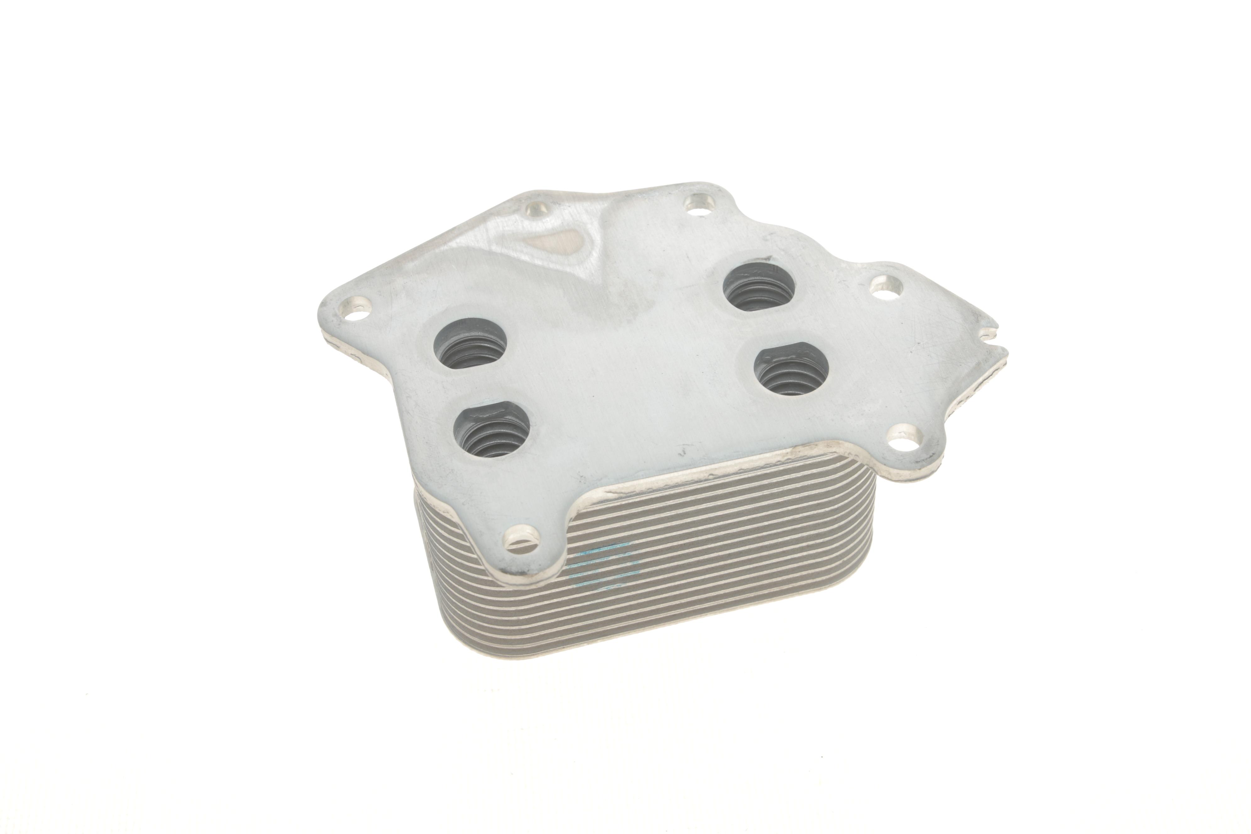 Радіатор масляний Citroen Berlingo/Peugeot Partner/Expert/Fiat Scudo 1.6hdi 07- (теплообмінник)