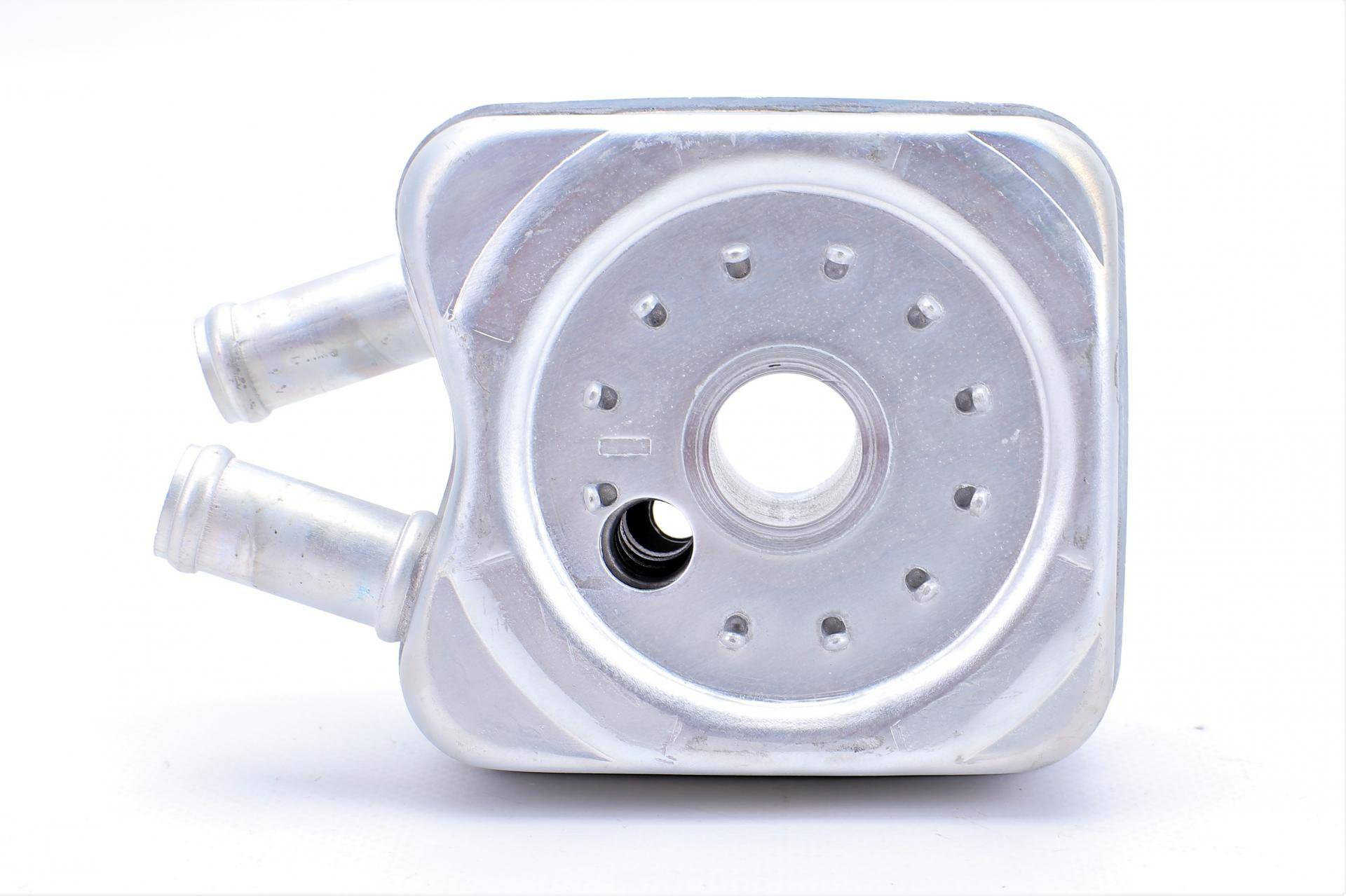 Радіатор масляний VW Caddy III/Golf/Skoda Octavia 1.6-2.0 96-10 (теплообмінник)