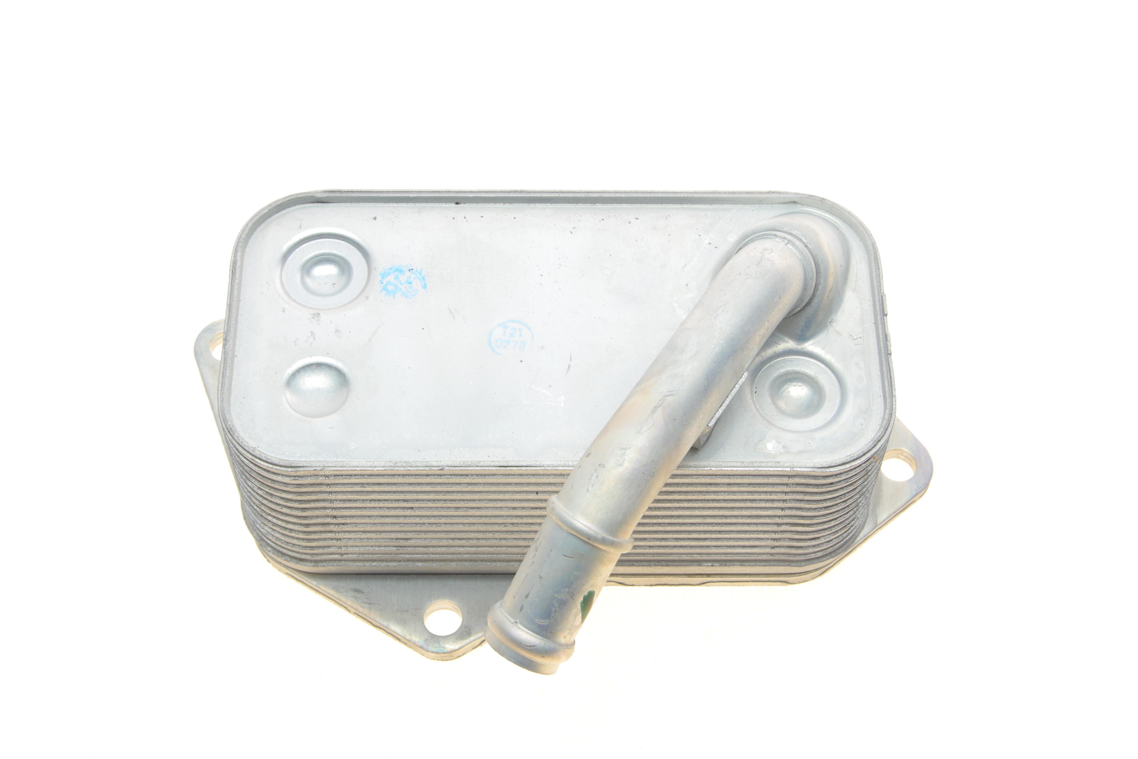 Радіатор масляний BMW 3 (E90)/5 (F10)/6 (E63)/X5 (F15)/X6 (E71) 04-18 B48/N20/N26/N52/N53/N55