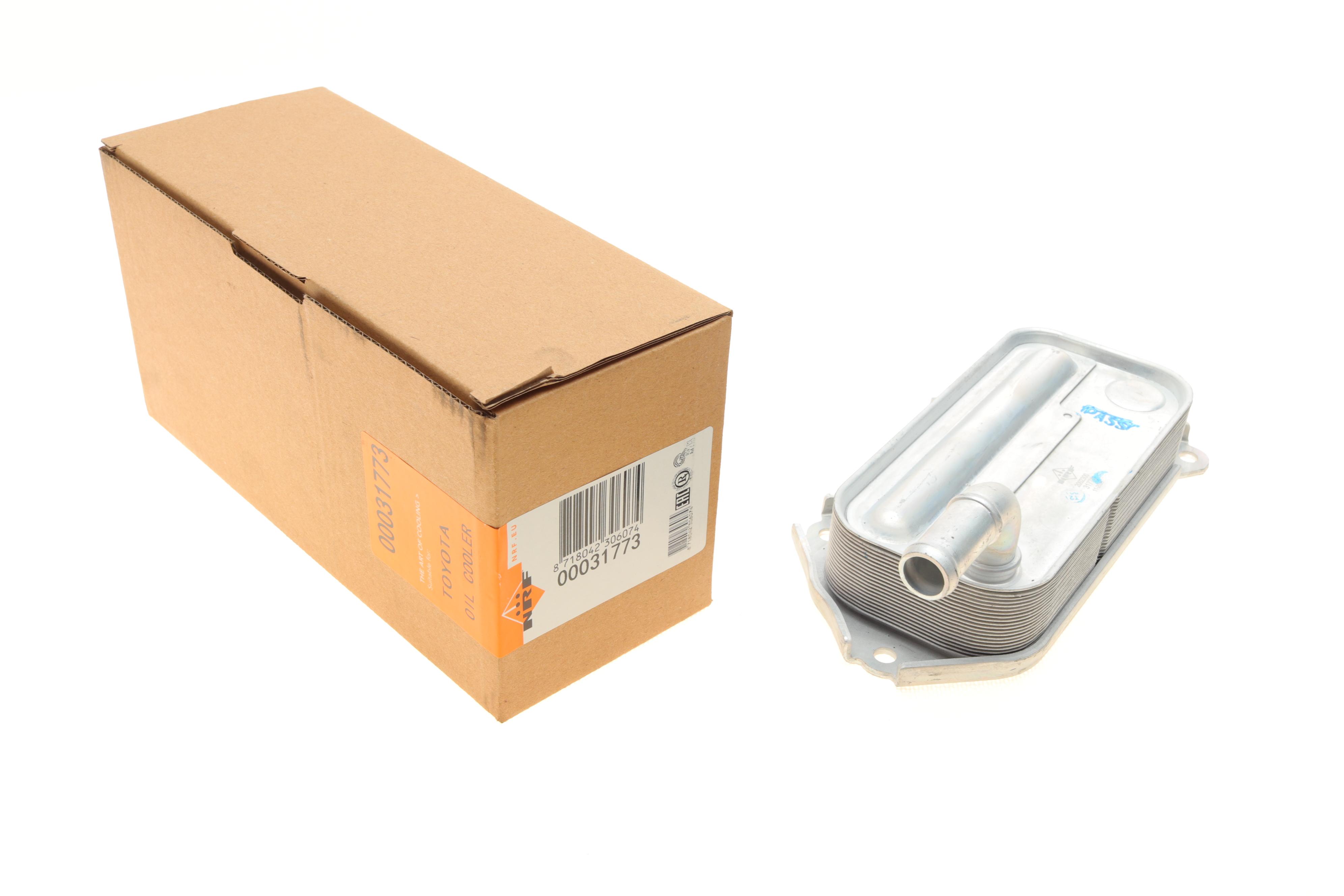 Радіатор масляний Toyota Auris/Avensis/Corolla/Rav4/Lexus IS 2.0/2.2D 05-18