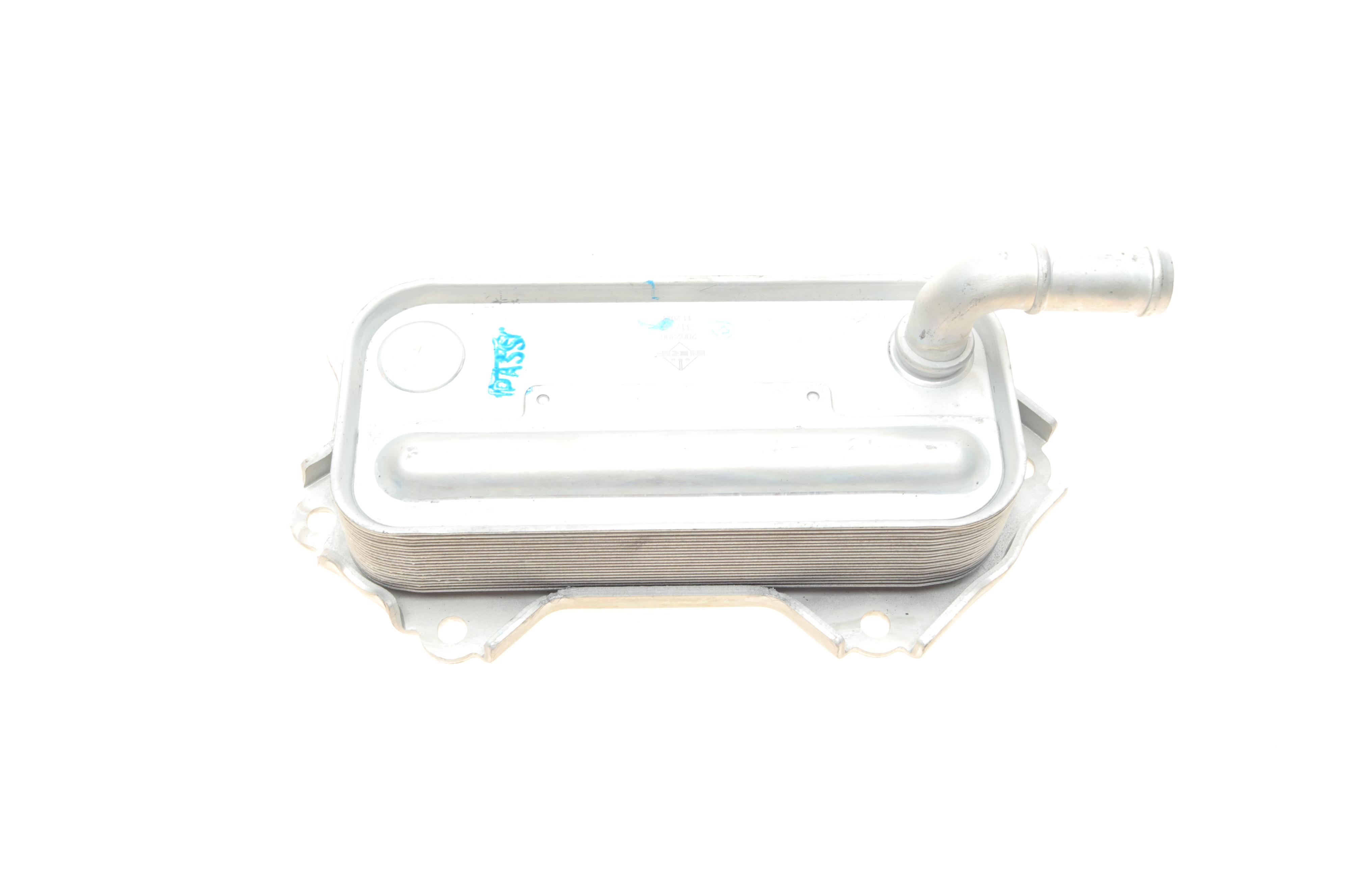 Радіатор масляний Toyota Auris/Avensis/Corolla/Rav4/Lexus IS 2.0/2.2D 05-18