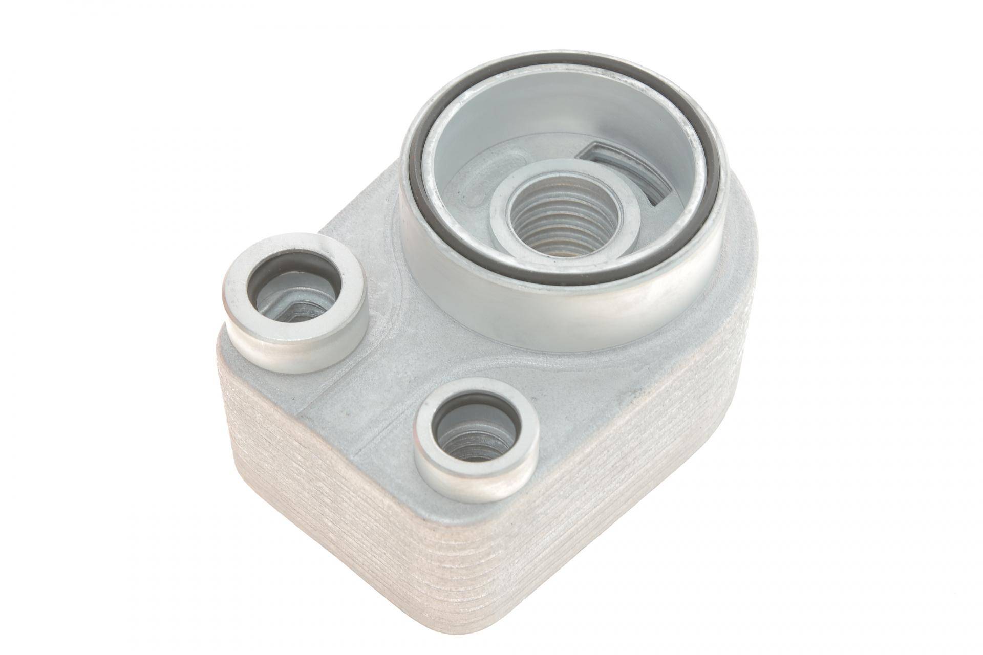 Радіатор масляний Renault Kangoo/Megane II/III 1.5dCi 02- (теплообмінник)