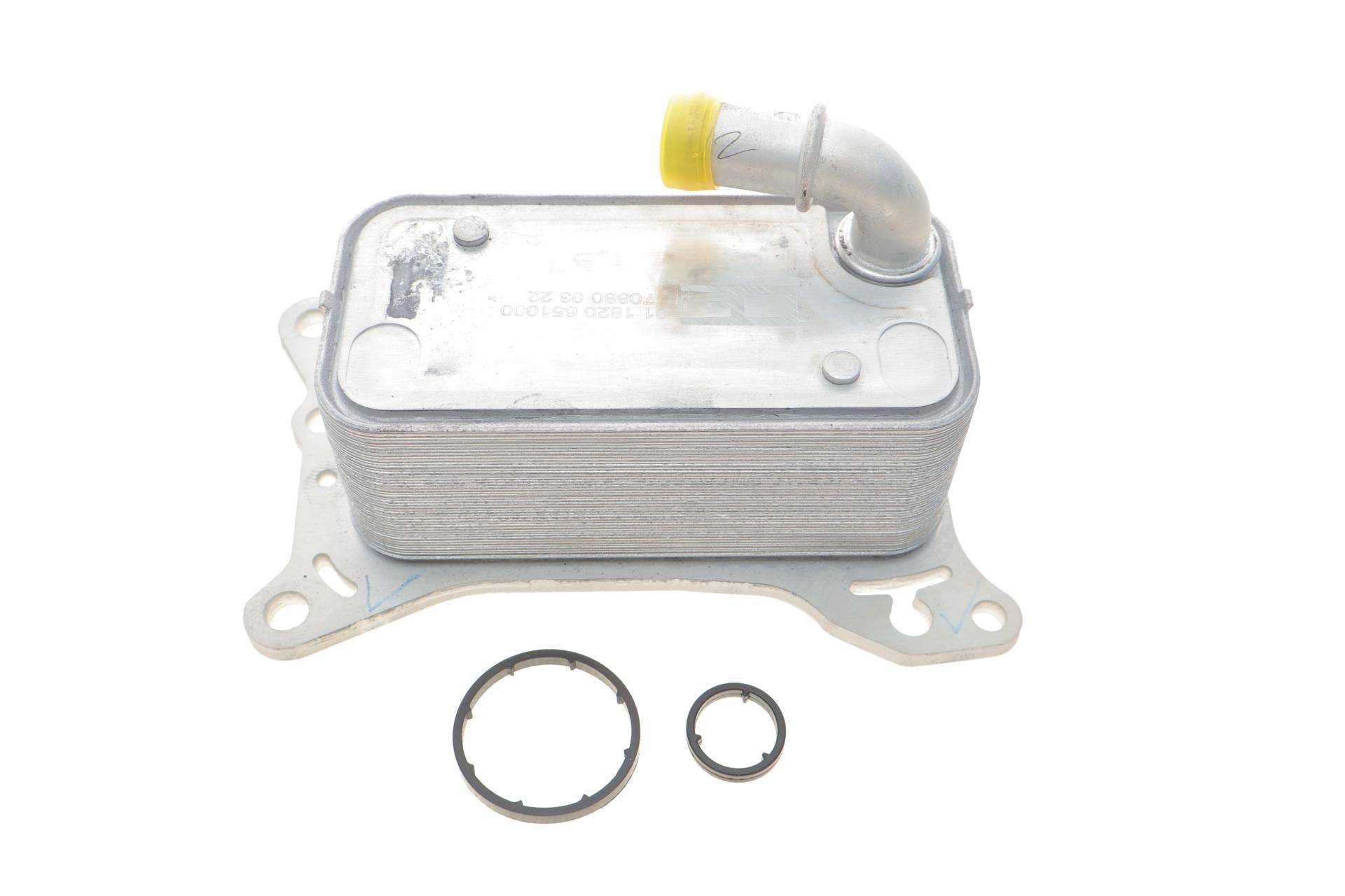 Радіатор масляний MB Sprinter OM651 (теплообмінник)