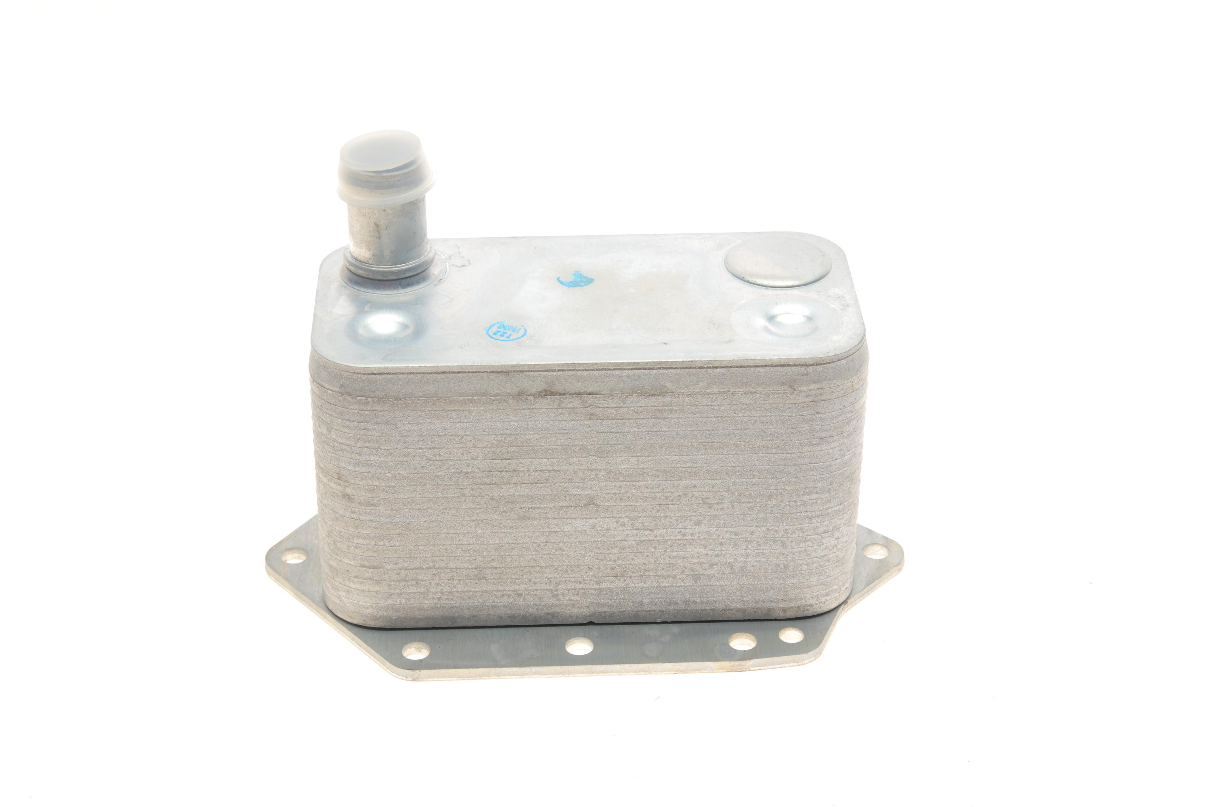 Радіатор масляний BMW 3 (E90/E93)/5 (E60/E61)/6 (E63/E64) 02-13 (теплообмінник) M57