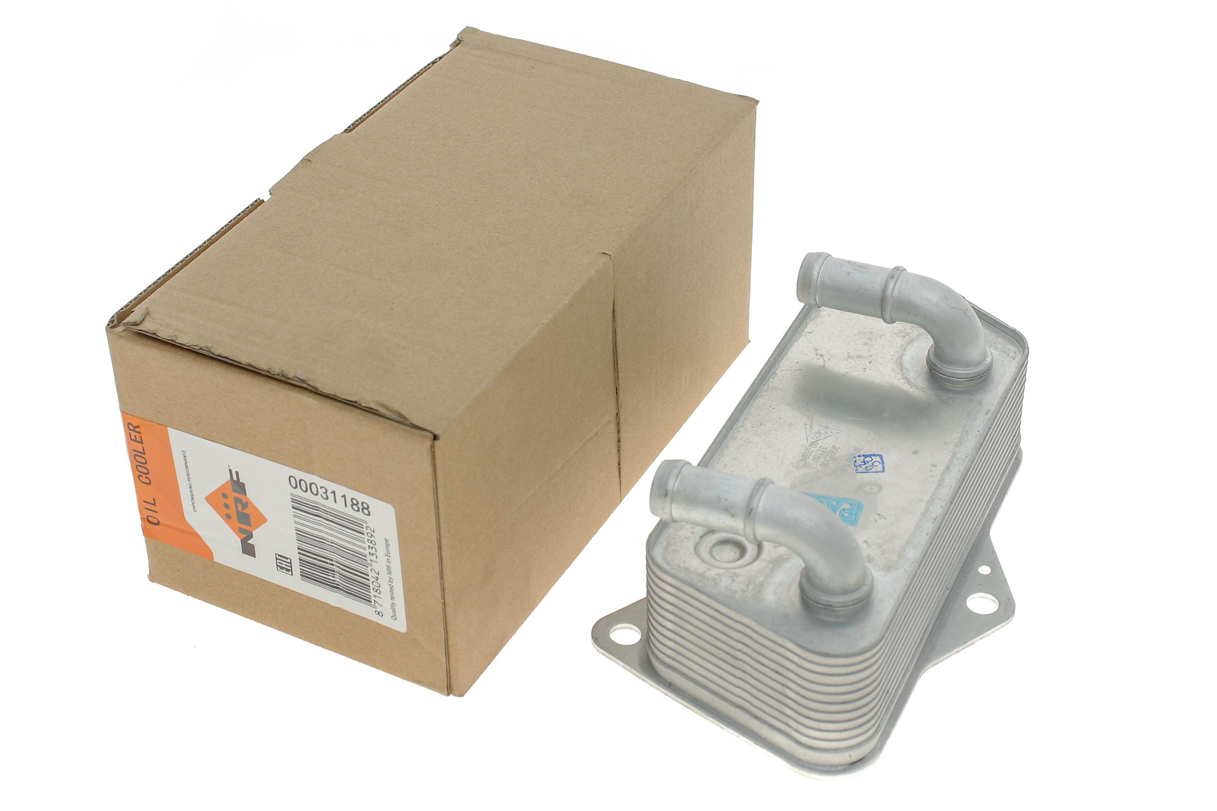 Радіатор масляний VW Caddy III/IV/Passat 05-14/Skoda Octavia 1.2-2.0/1.6-2.0 TDI 04-13