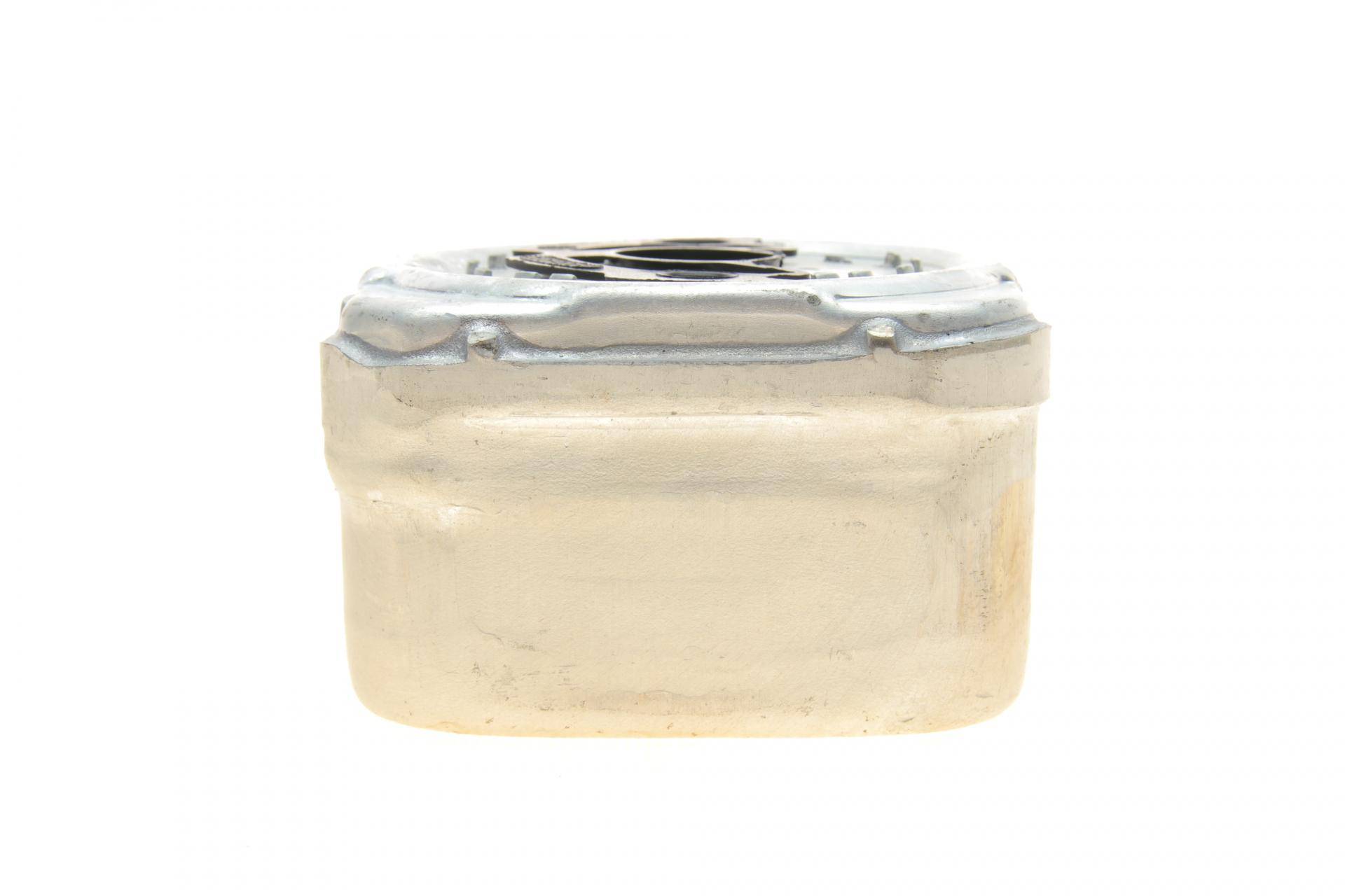 Радіатор масляний VW Golf IV 1.9TDI (теплообмінник)