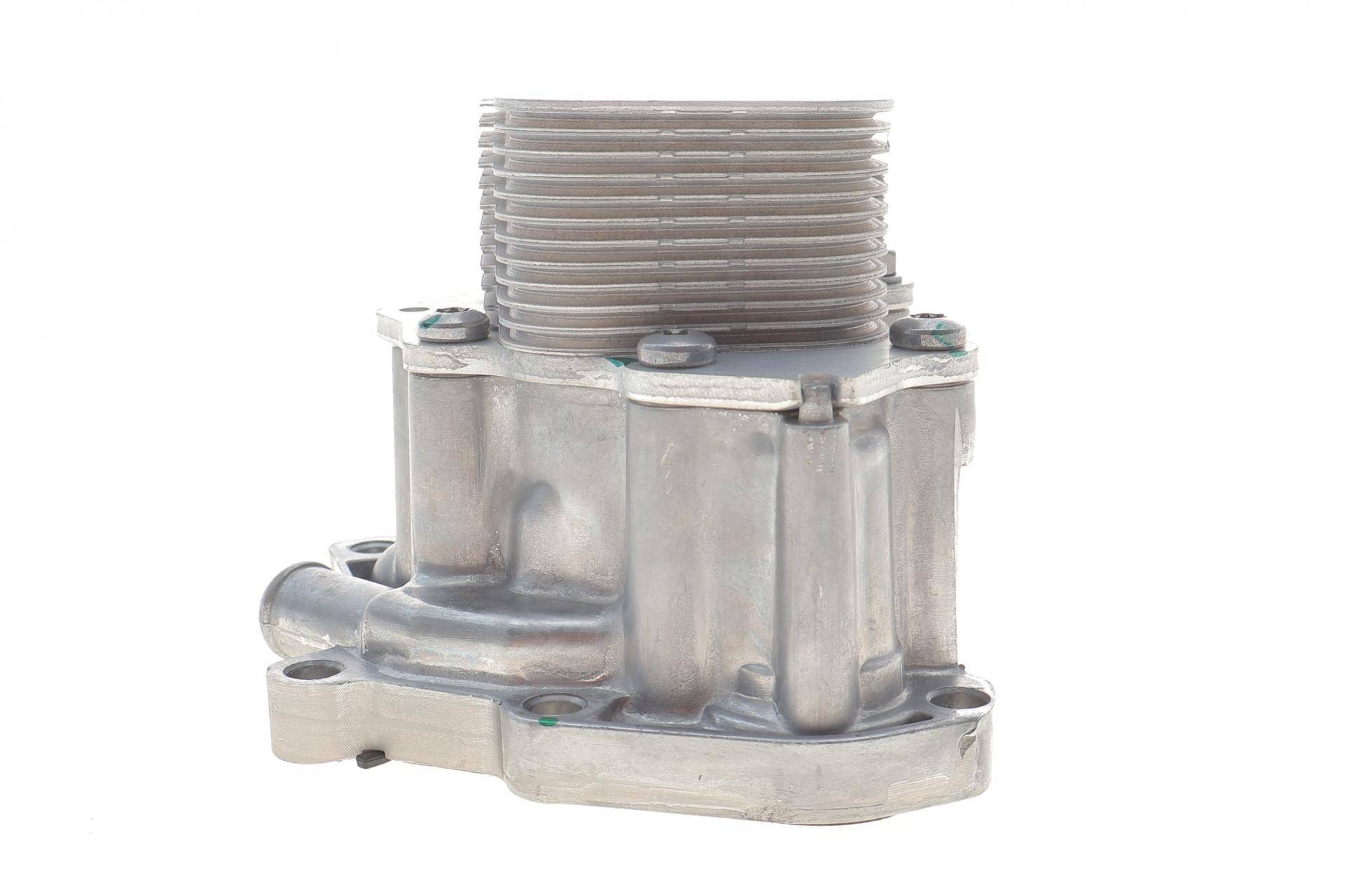 Радіатор масляний Citroen Berlingo/Peugeot Partner 1.6 HDI 05- (теплообмінник з корпусом фільтра)