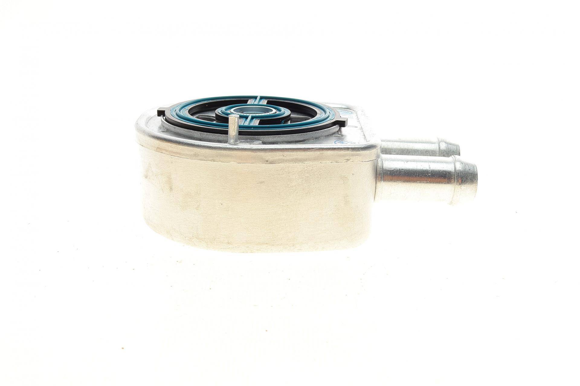 Радіатор масляний Mazda 6/CX-7/MPV/Tribute 2.0-2.5 02-13