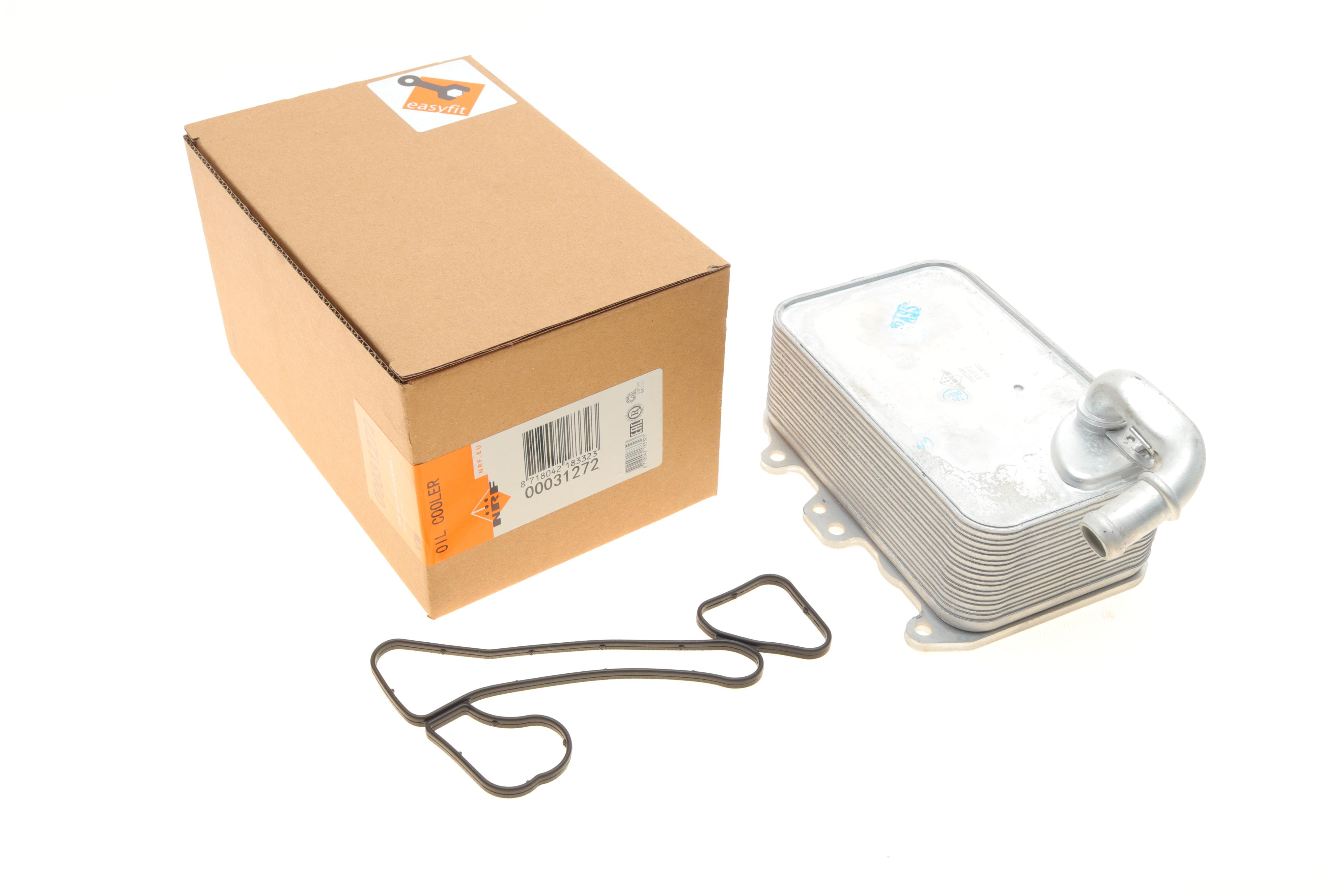 Радіатор масляний Audi A4/A6/Q7/VW Touareg/Porsche Cayenne/Panamera 3.0TDI 07- (теплообмінник)