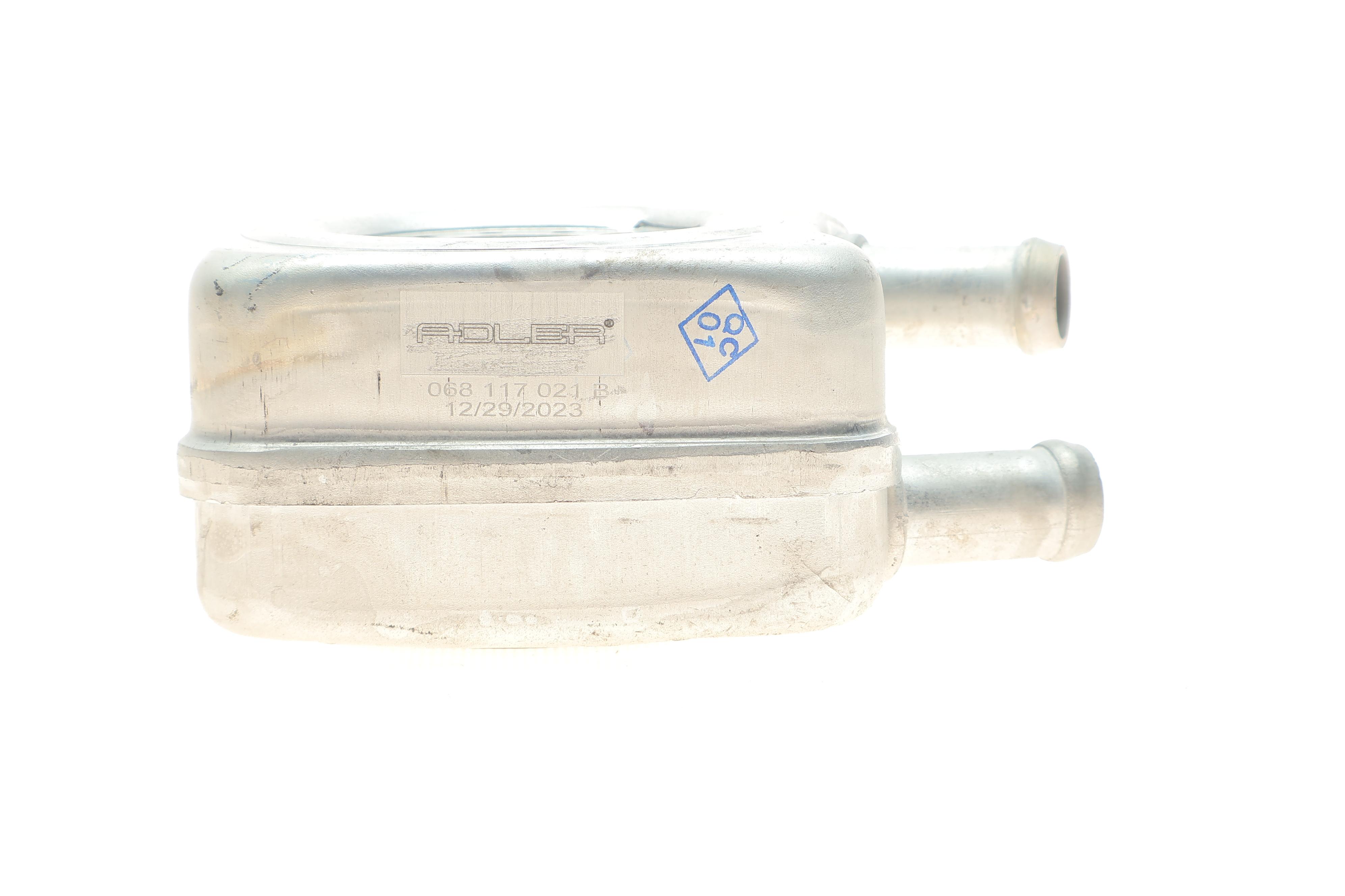 Радіатор масляний VW T4/LT 2.5TDI/Crafter 88-136PS (теплообмінник)