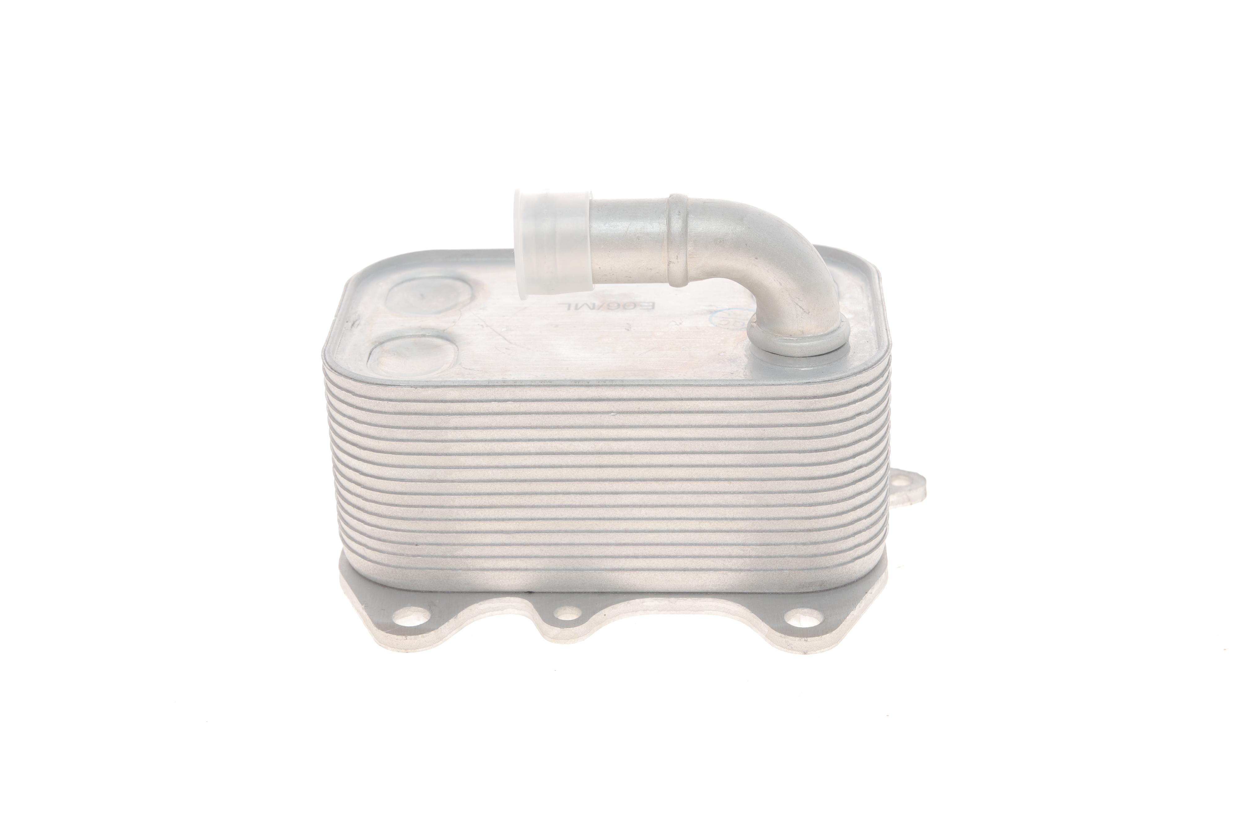 Радіатор масляний Audi A6 2.0 TDI 11-