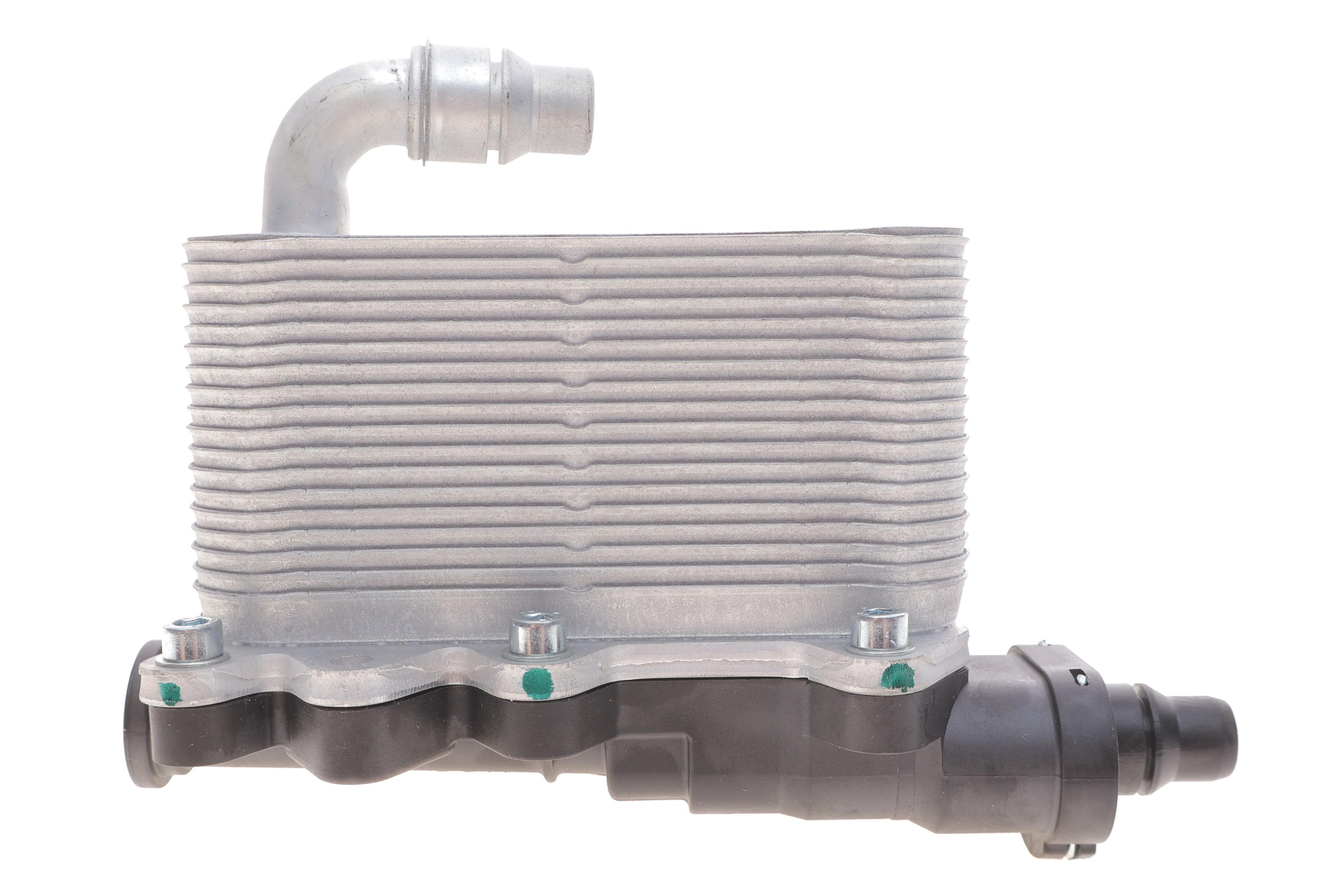 Радіатор масляний BMW 5 (E60)/7 (E65-E67)/X3 (E83) 2.0-4.4D (M47/M57/M67/N47) 02-10 (теплообмінник)