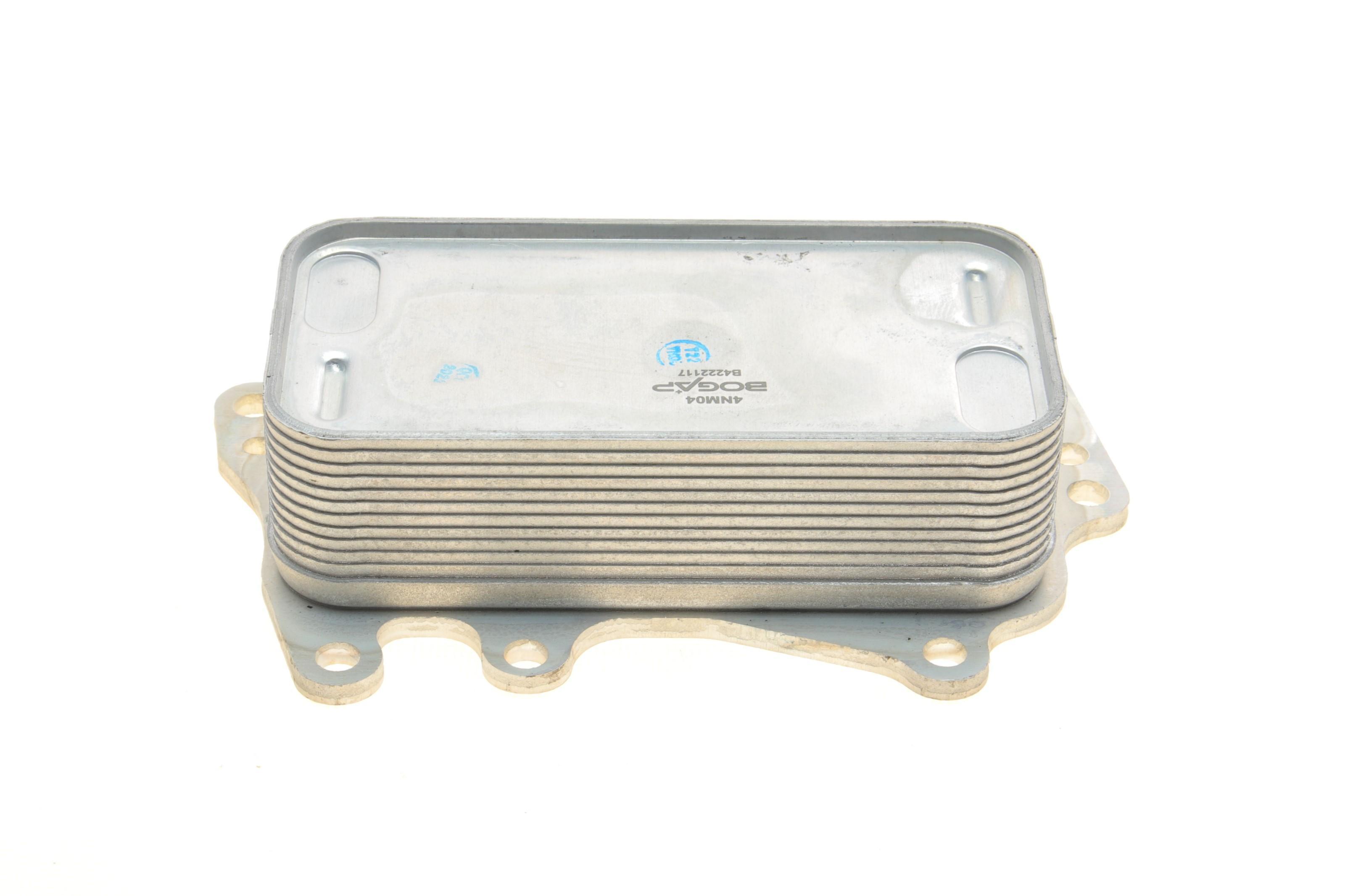 Радіатор масляний BMW 1 (F20)/3 (F30)/5 (F11)/X3 (F25) 07-18 (теплообмінник) (N47)