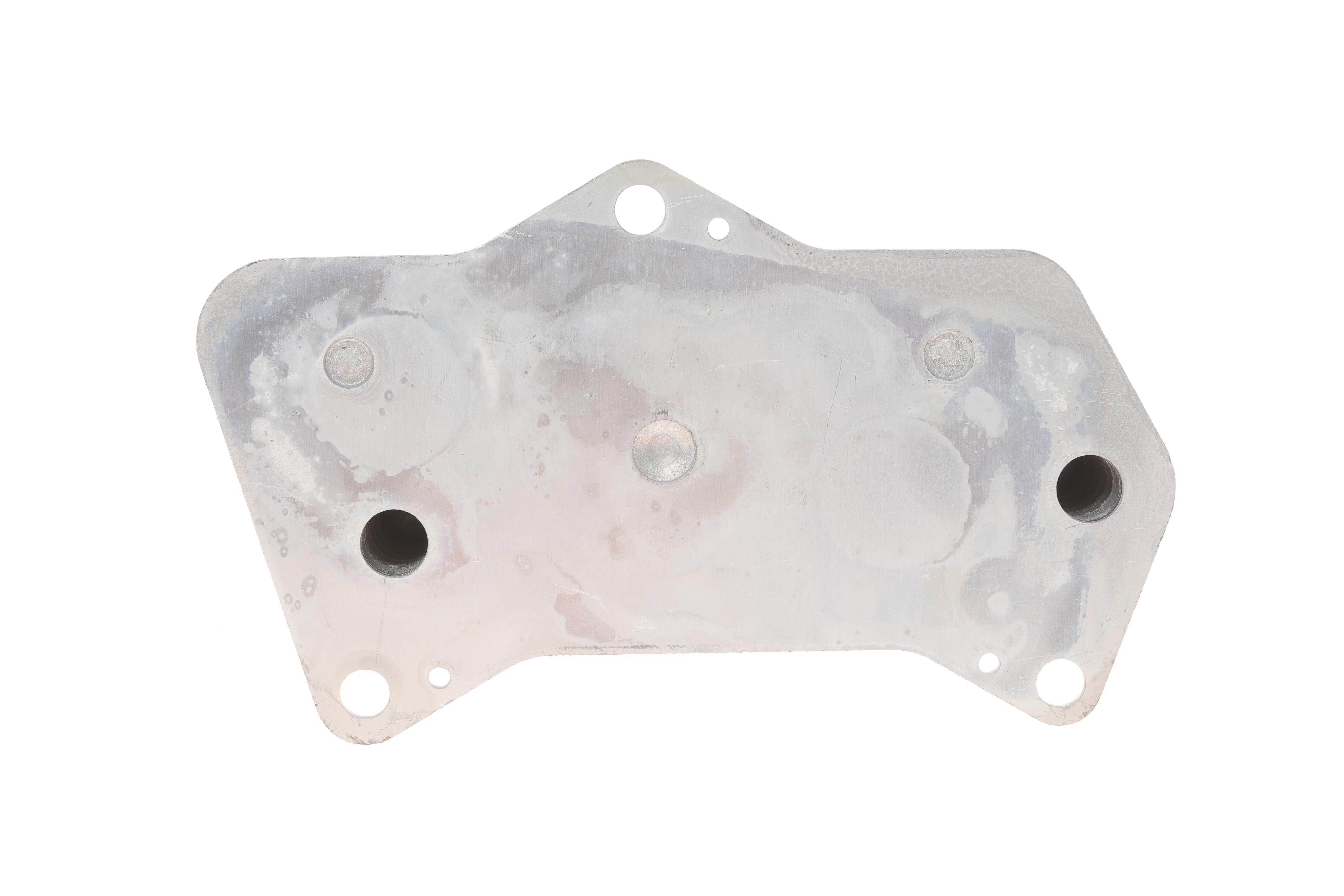 Радіатор масляний VW Caddy III/IV/Passat 05-14/Skoda Octavia 1.2-2.0/1.6-2.0 TDI 04-13