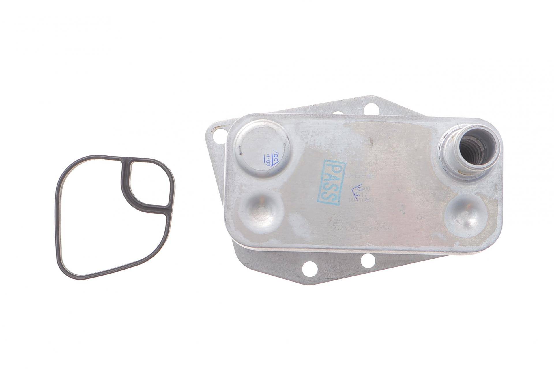 Радіатор масляний BMW 3 (E90) 320 d 04-11 (теплообмінник)