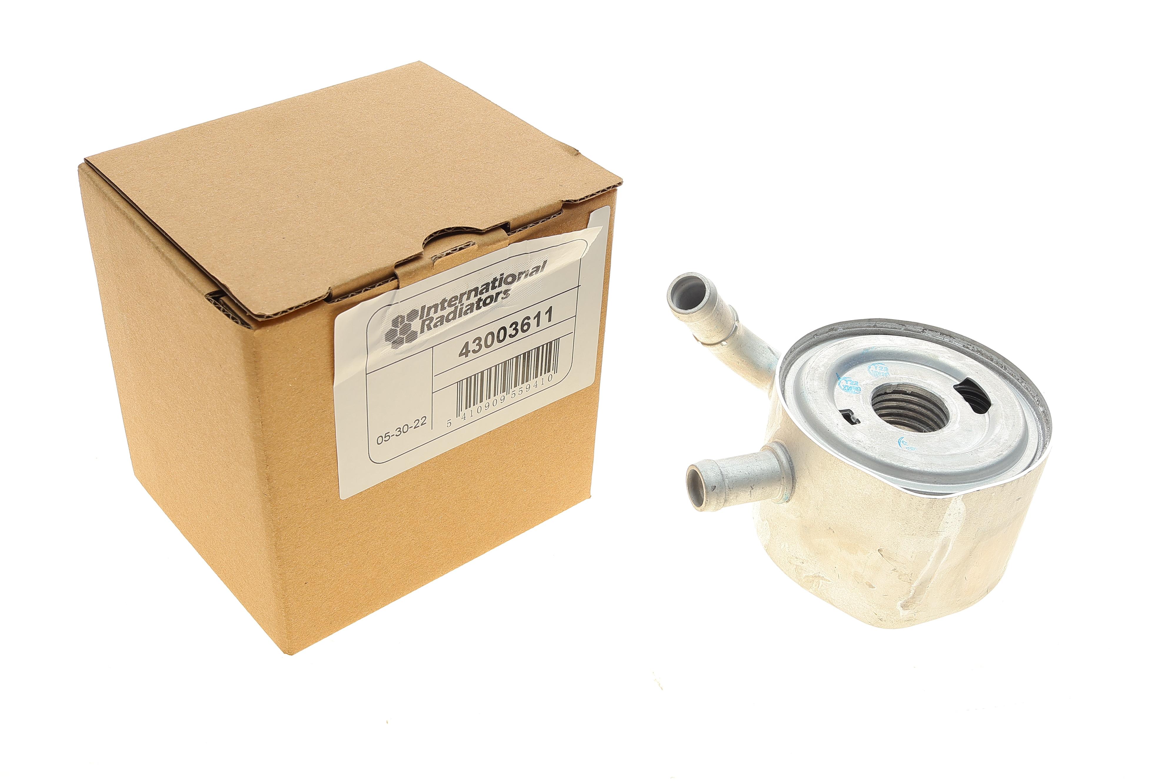 Радіатор масляний Renault Kangoo/Megane II/Scenic II 1.5dCi 01- (теплообмінник)