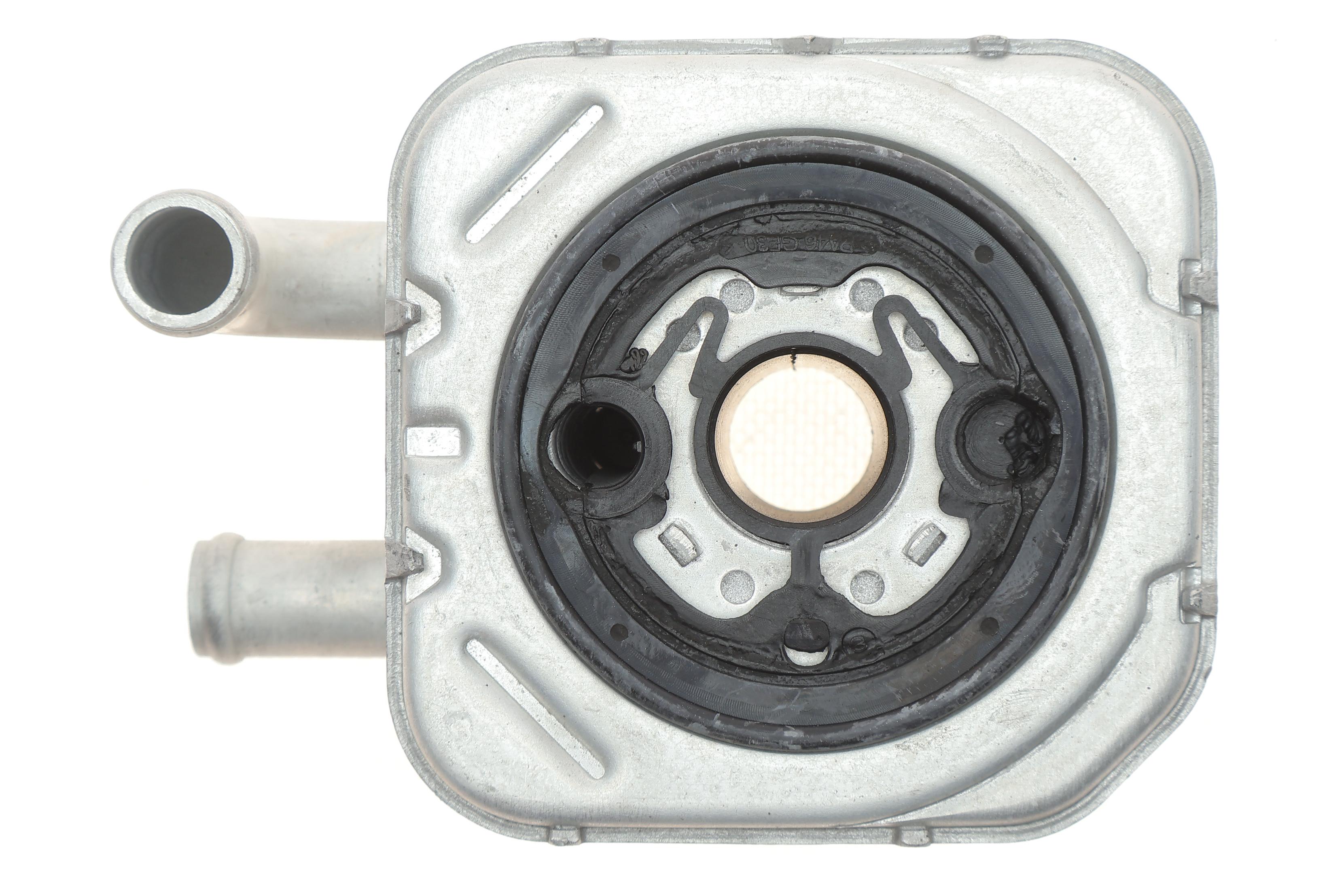 Радіатор масляний VW Passat/Audi A4/A6 2.5TDI 00-