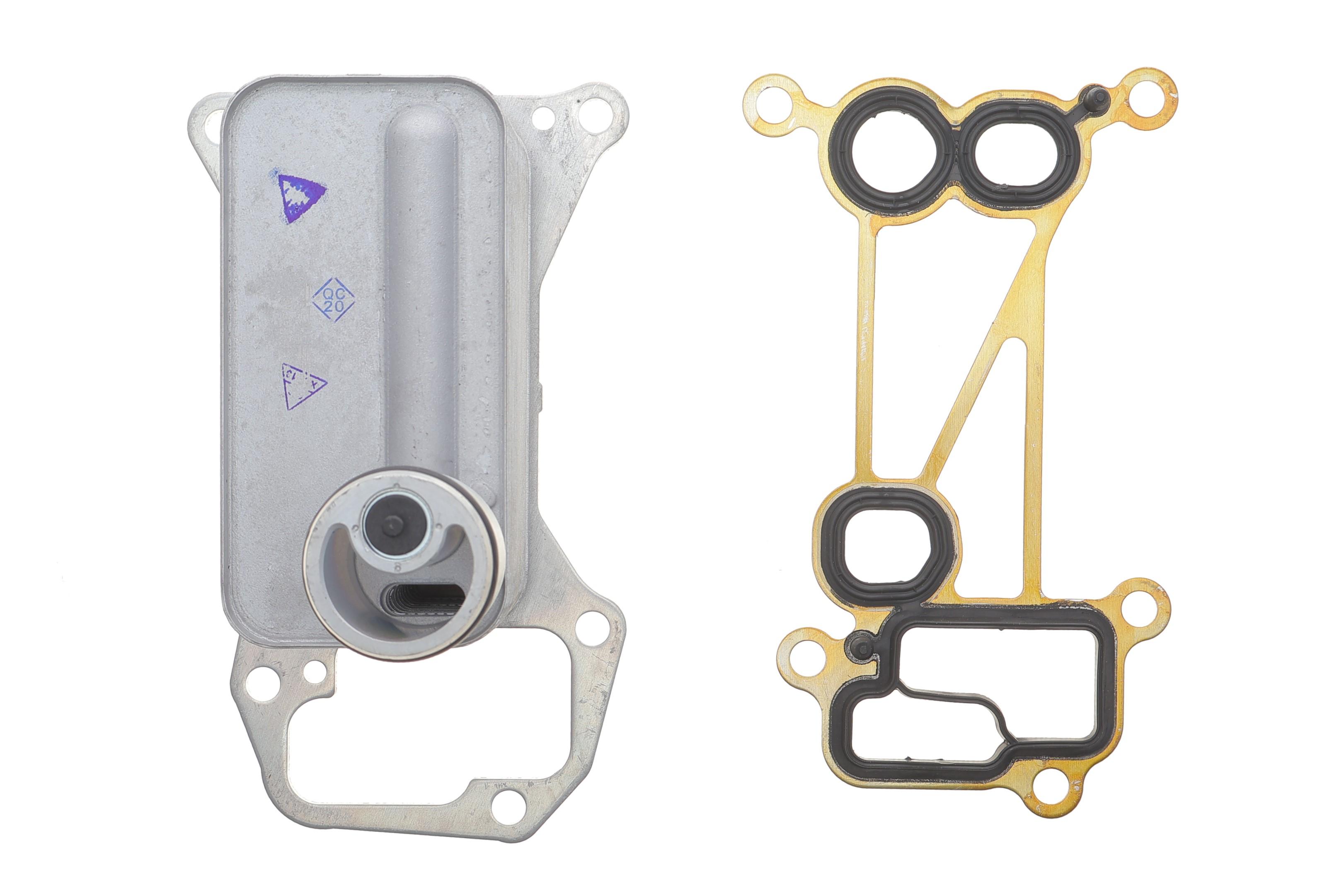 Радіатор масляний BMW X5 (E70)/X6 (E71/E72) 3.0D (N57) 09-14 (теплообмінник)