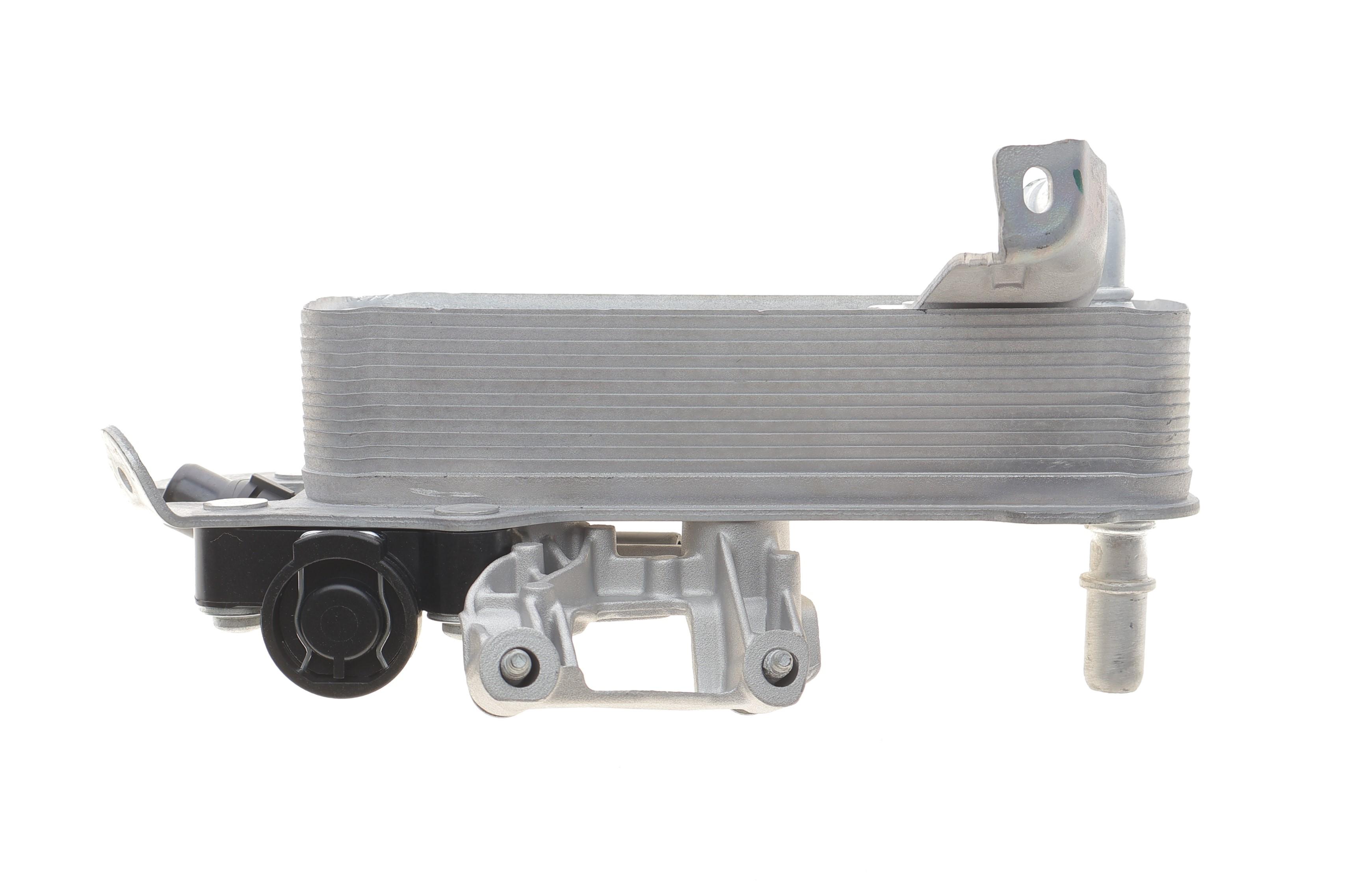 Радіатор оливний BMW 1 (F21)/2 (F22/F87)/3 (F30/F80/F34)/5 (G30/F90/X5 (F15/F90) 15- (N47/B48/B46)