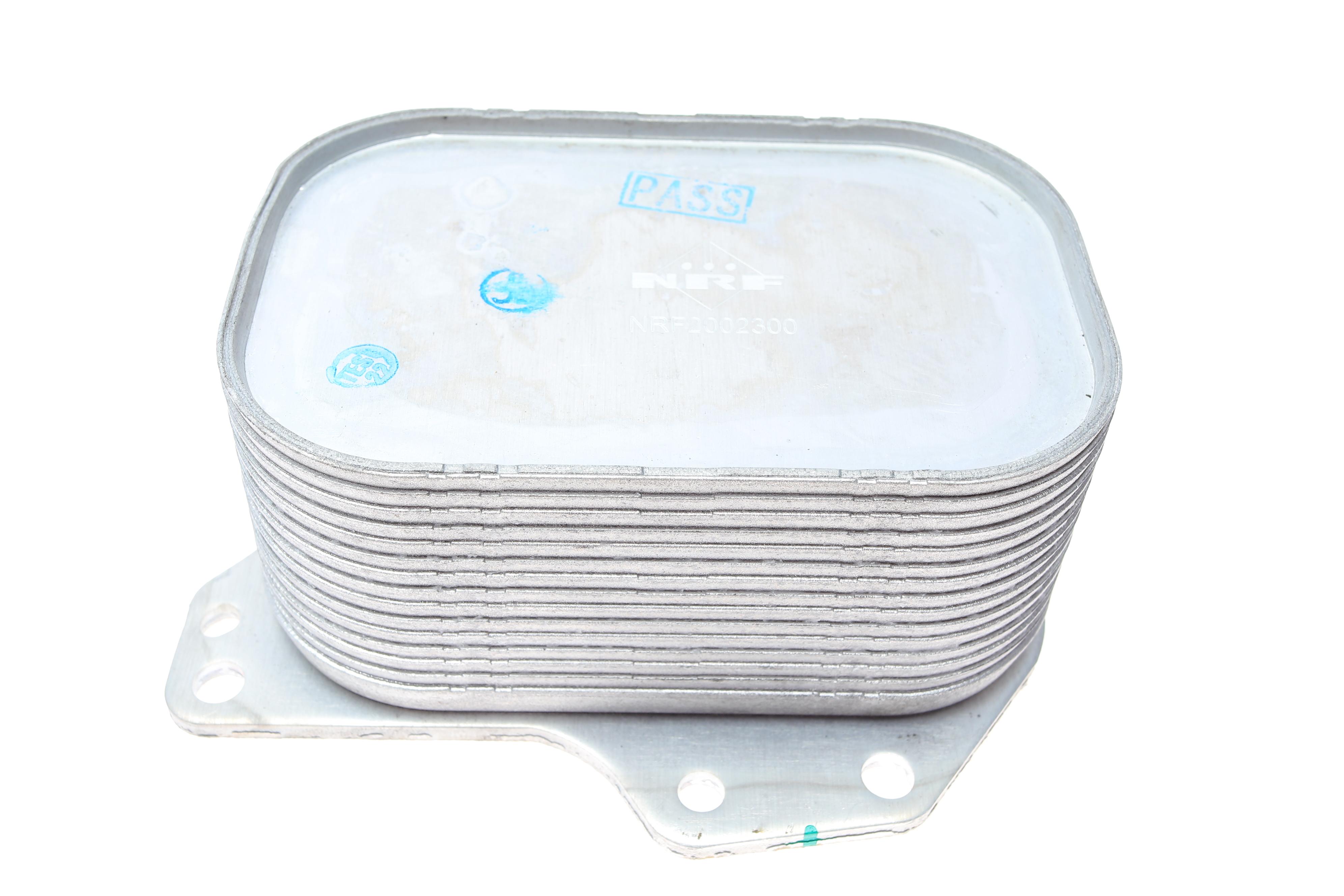 Радіатор масляний Skoda Octavia III 1.6/2.0 09-