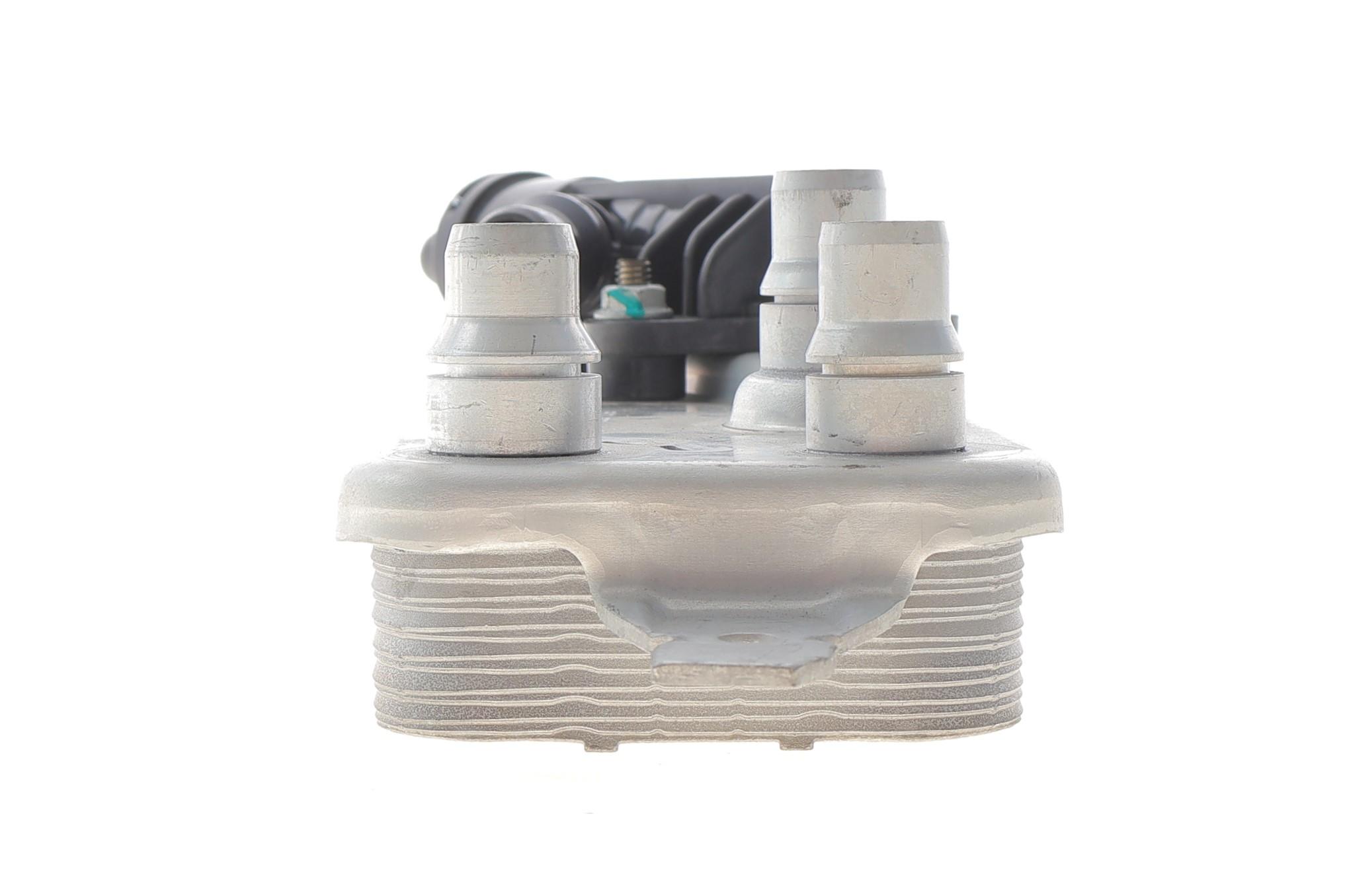 Радіатор масляний BMW 5 (F10, F18) 3.0i 10-/7 (F01, F02, F03, F04) 3.0/4.4i 08- N55/N63/N74