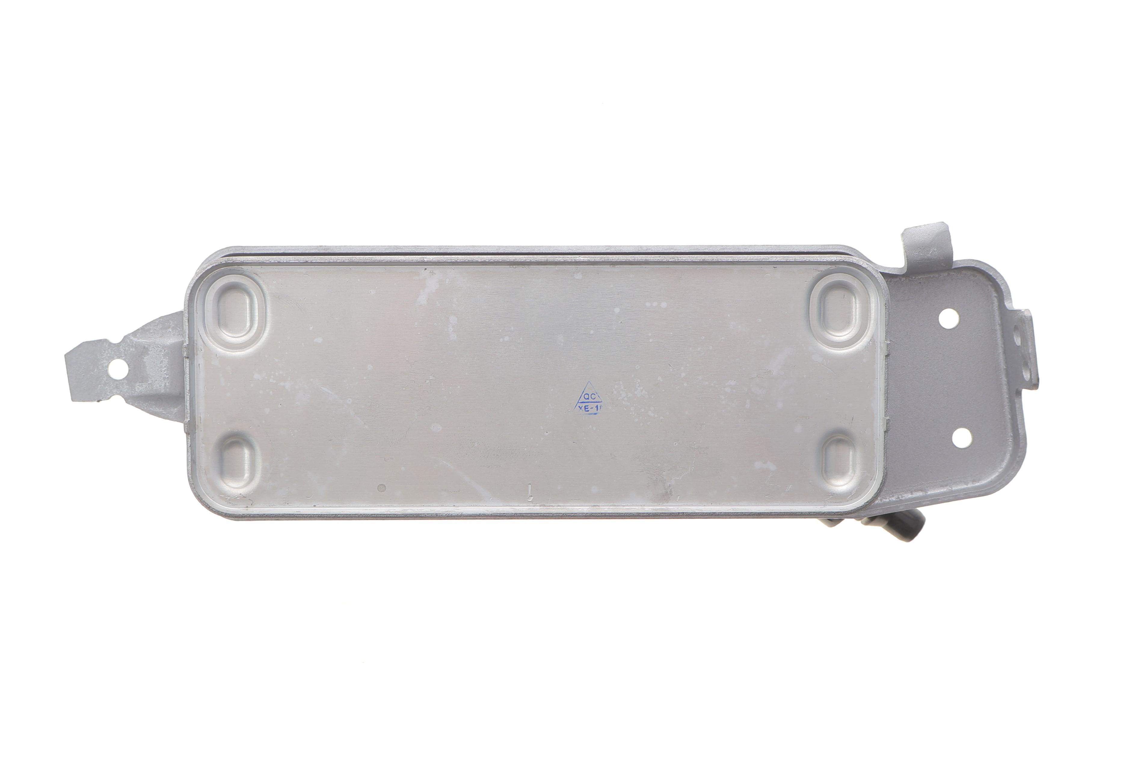 Радіатор масляний BMW 5 (F10, F18) 3.0i 10-/7 (F01, F02, F03, F04) 3.0/4.4i 08- N55/N63/N74