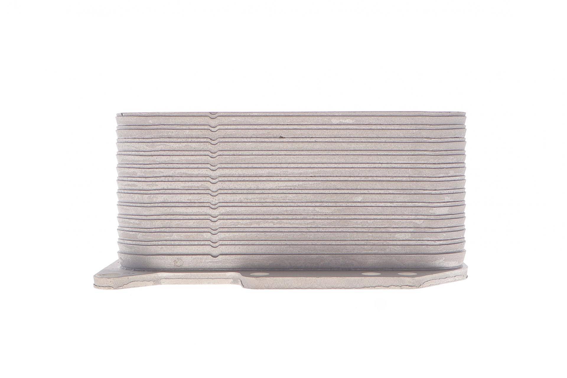 Радіатор масляний Renault Master III 2.3 dC 10- FWD /Trafic II 2.0 dCi 06- (теплообмінник)