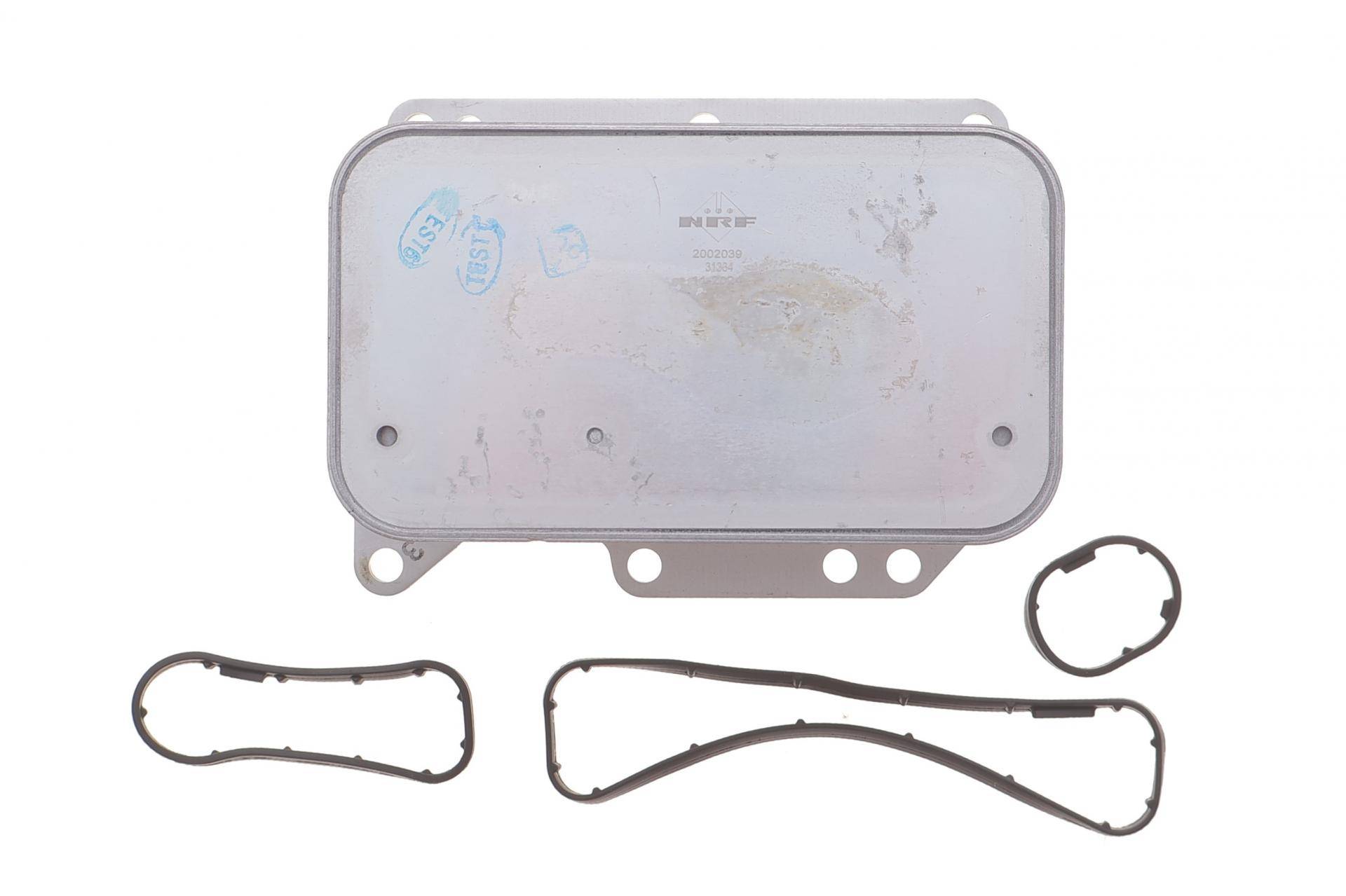 Радіатор масляний Renault Master III 2.3 dC 10- FWD /Trafic II 2.0 dCi 06- (теплообмінник)