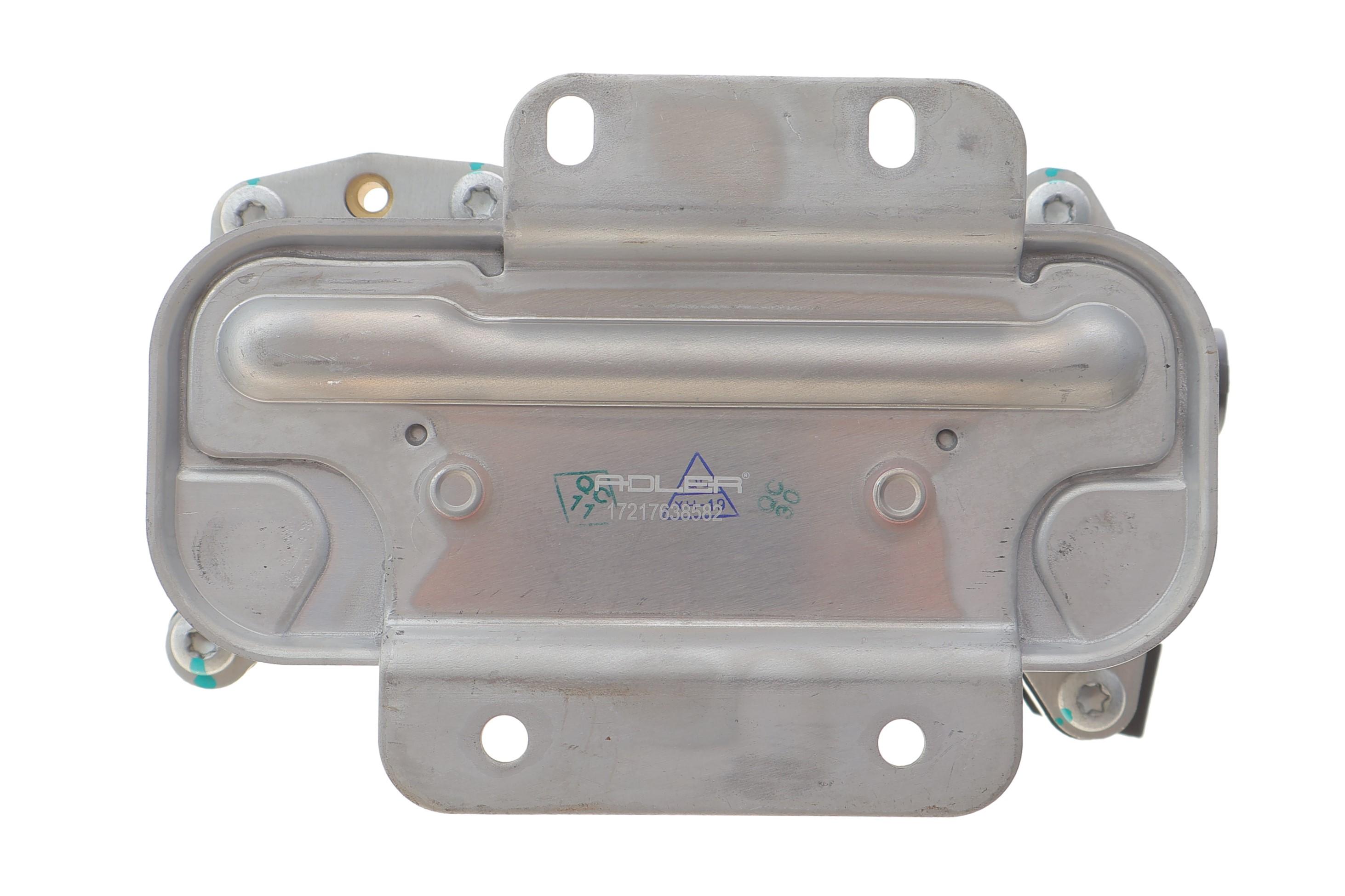 Радіатор масляний BMW 5 (F10/F11) 2.0 (N20) 11-17 (теплообмінник)