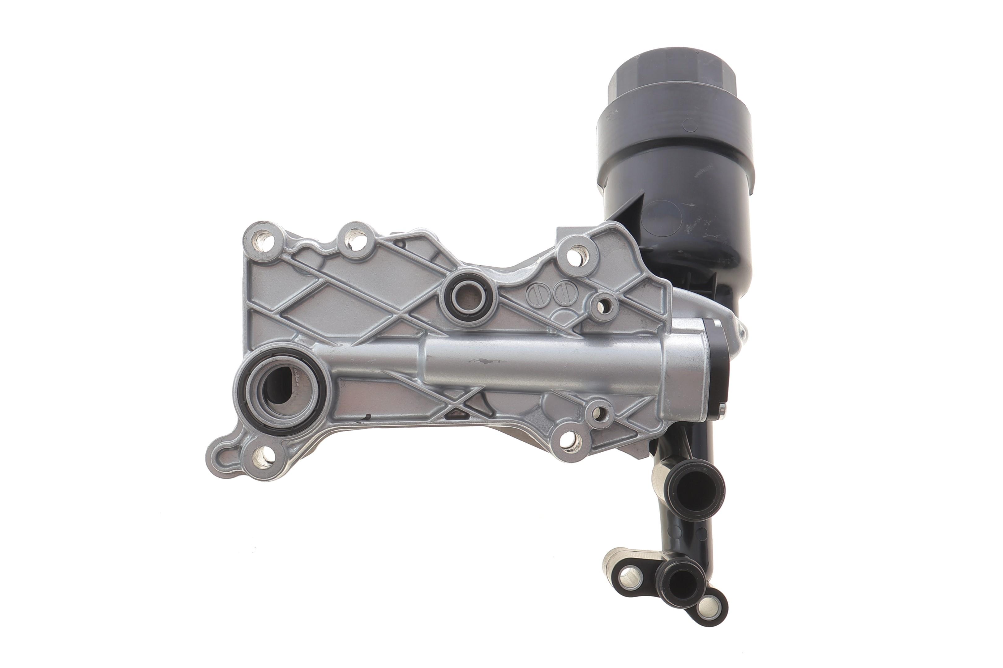 Радіатор масляний MB A-class (W176)/B-class (W246/W242) 11-18 OM651