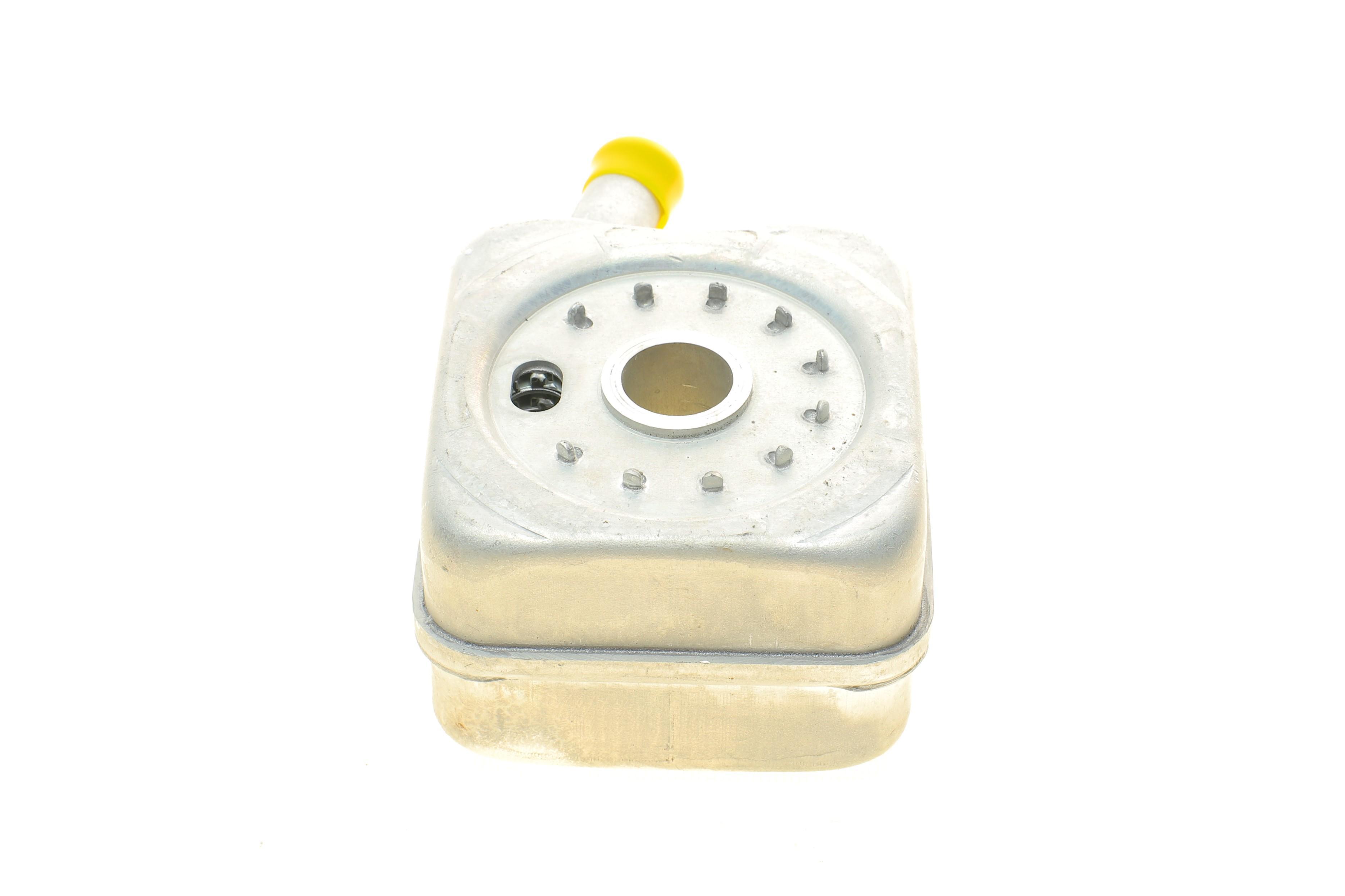 Радіатор оливи VW Caddy/Crafter/T5 1.9/2.5TDI 03-15 (теплообмінник)