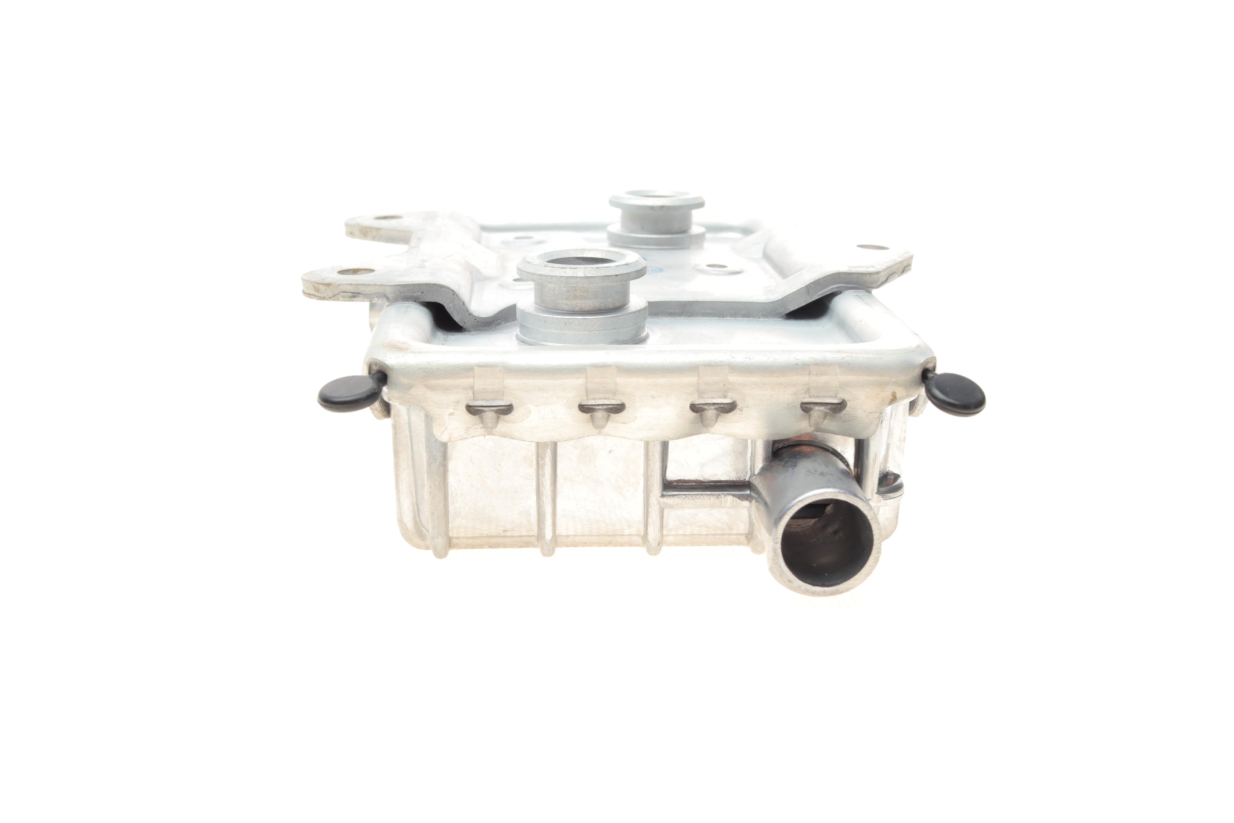 Радіатор масляний MB Sprinter 2.9TDI (теплообмінник) 6011800065