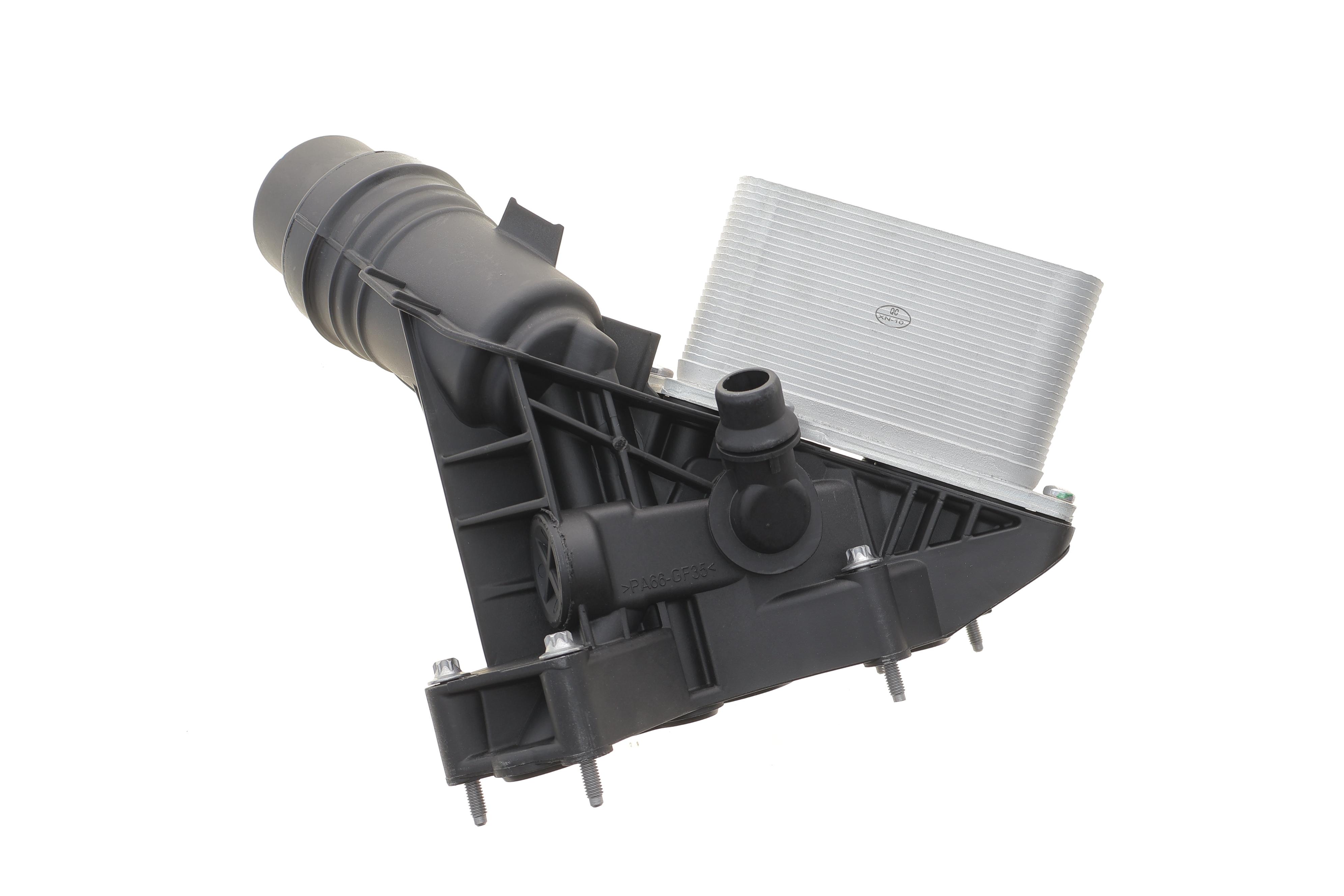 Радіатор масляний BMW 3 (F30/F31)/4 (F32/F33/F36)/7 (G11/G12) 3.0 15- B58