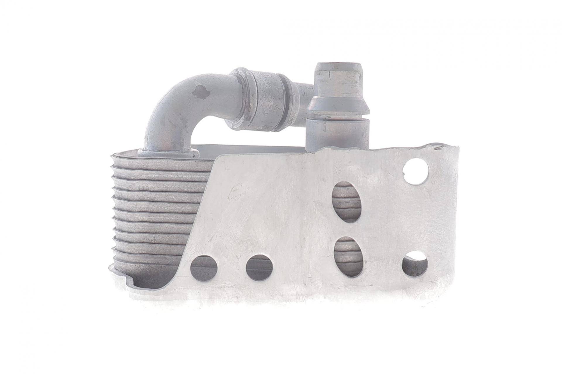 Радіатор масляний BMW X3 (E83) 00-15 (теплообмінник)