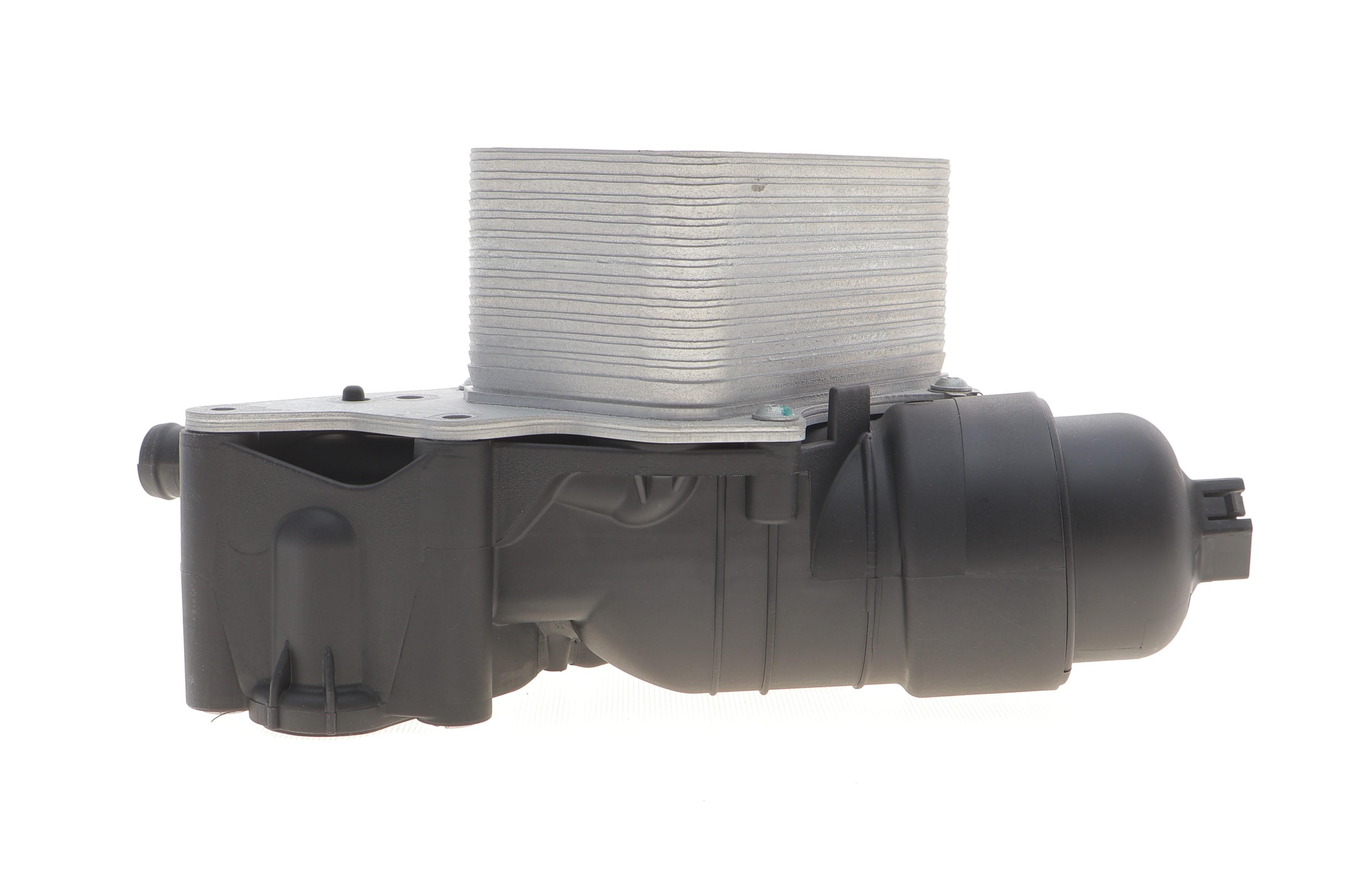 Радіатор масляний MB Vito/Opel Vivaro/Renault Trafic 1.6 CDTI/dCi 14- (теплообмінник)