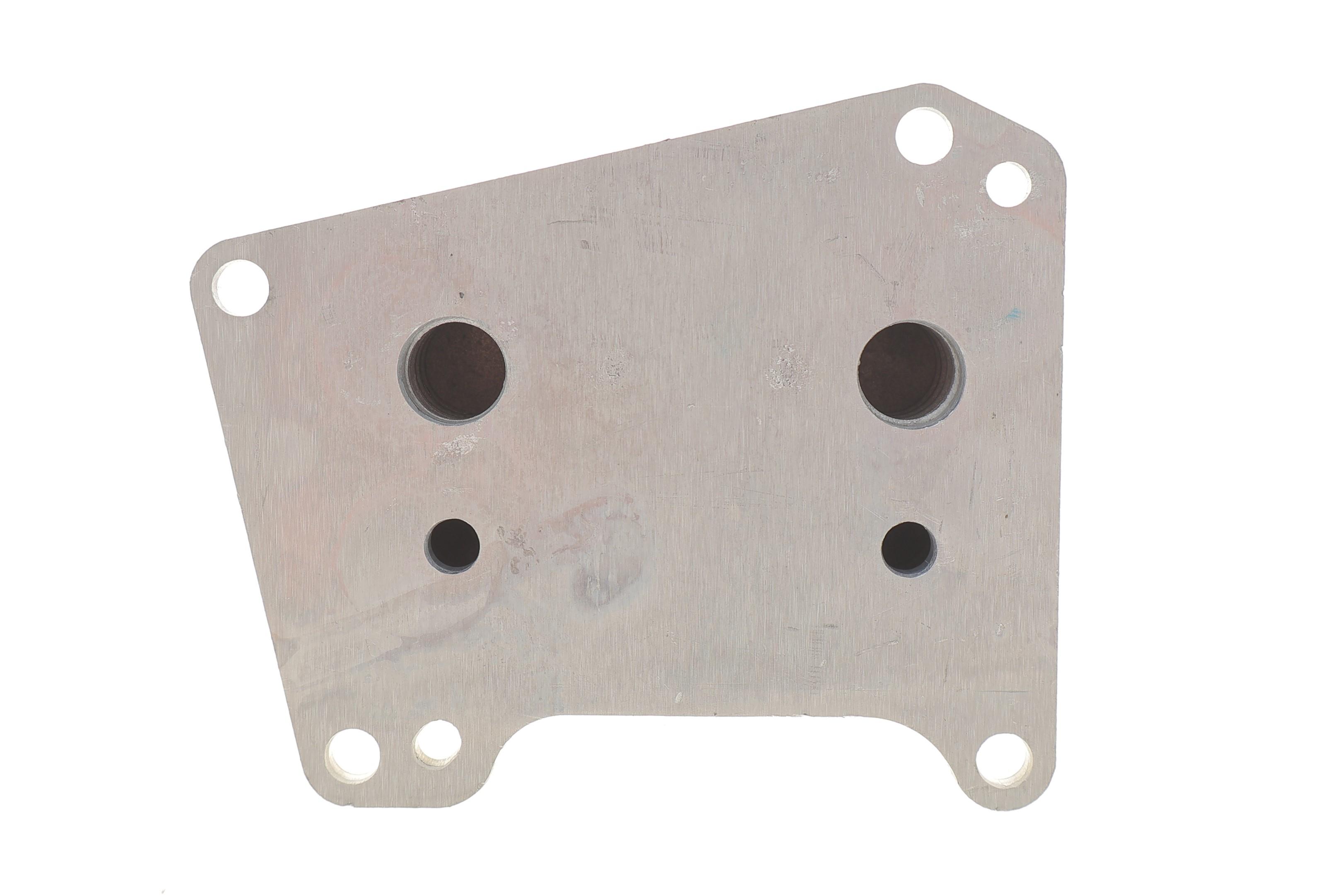 Радіатор масляний Opel Astra J/K/Insignia A 1.6 CDTI 12- (теплообмінник)