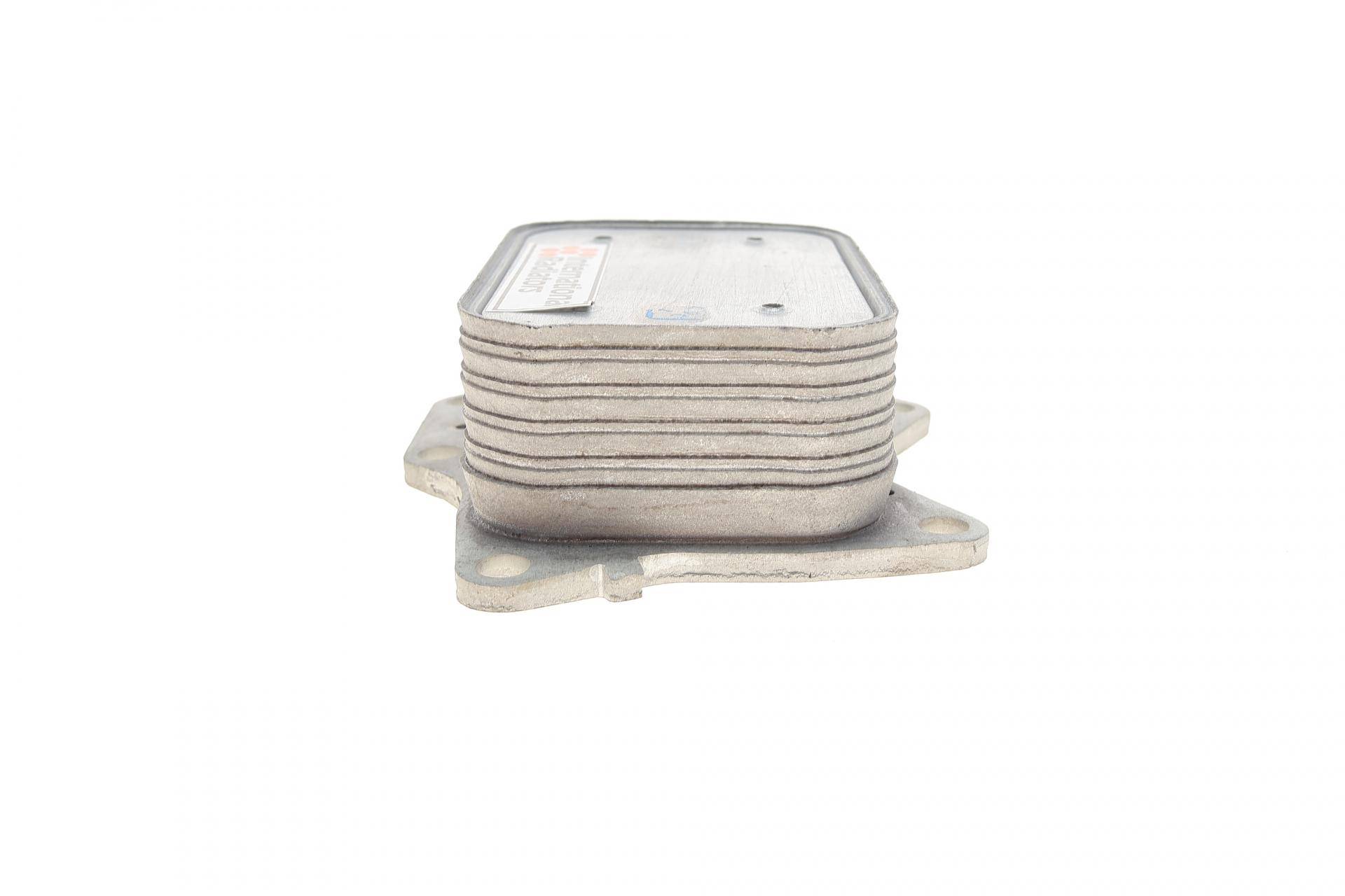 Радіатор масляний MB A-class (W177)/B-class (W247) M 260.920 18-