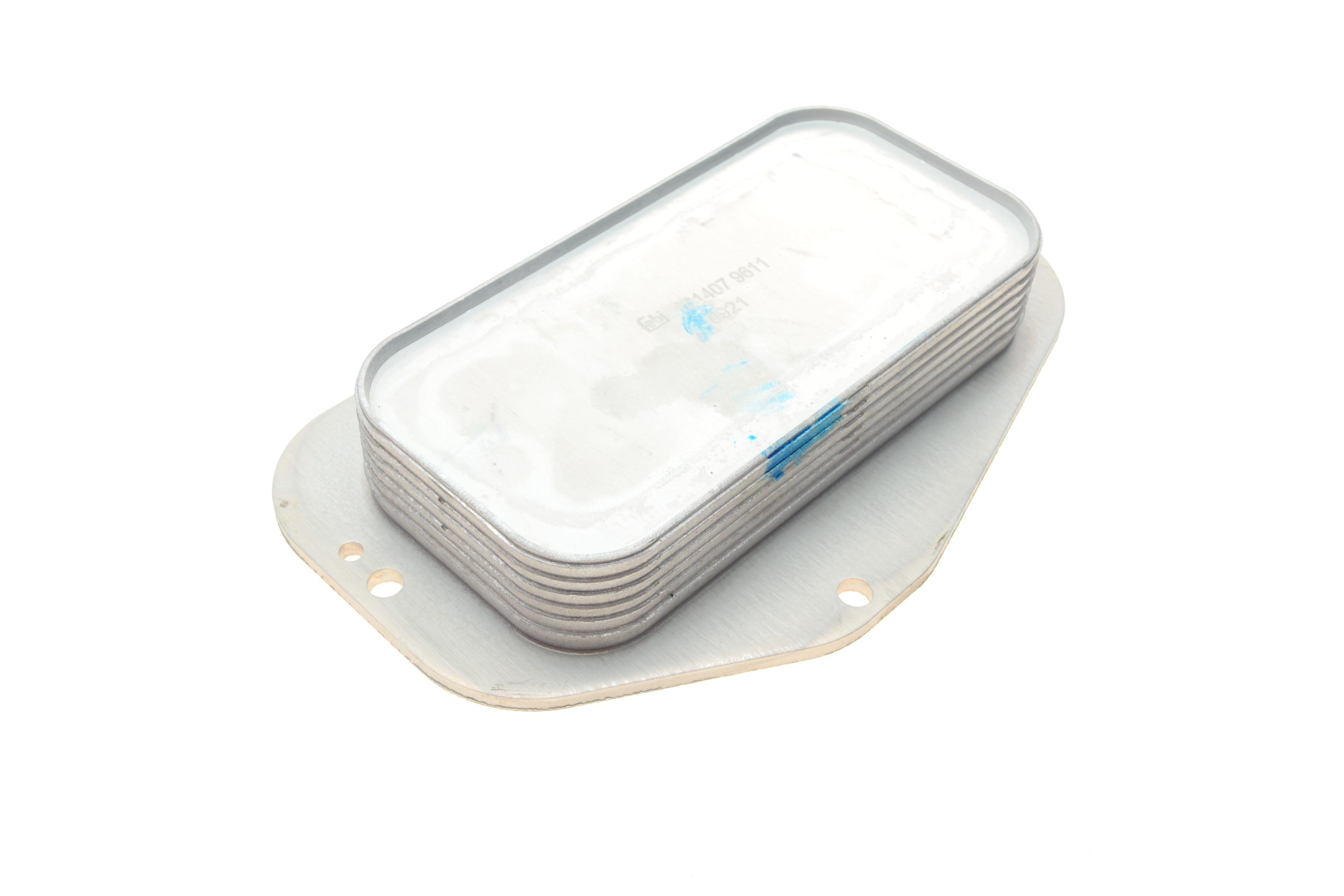 Радіатор масляний Opel Astra/Vectra/Insignia 1.6/1.8 LPG 05- (теплообмінник)