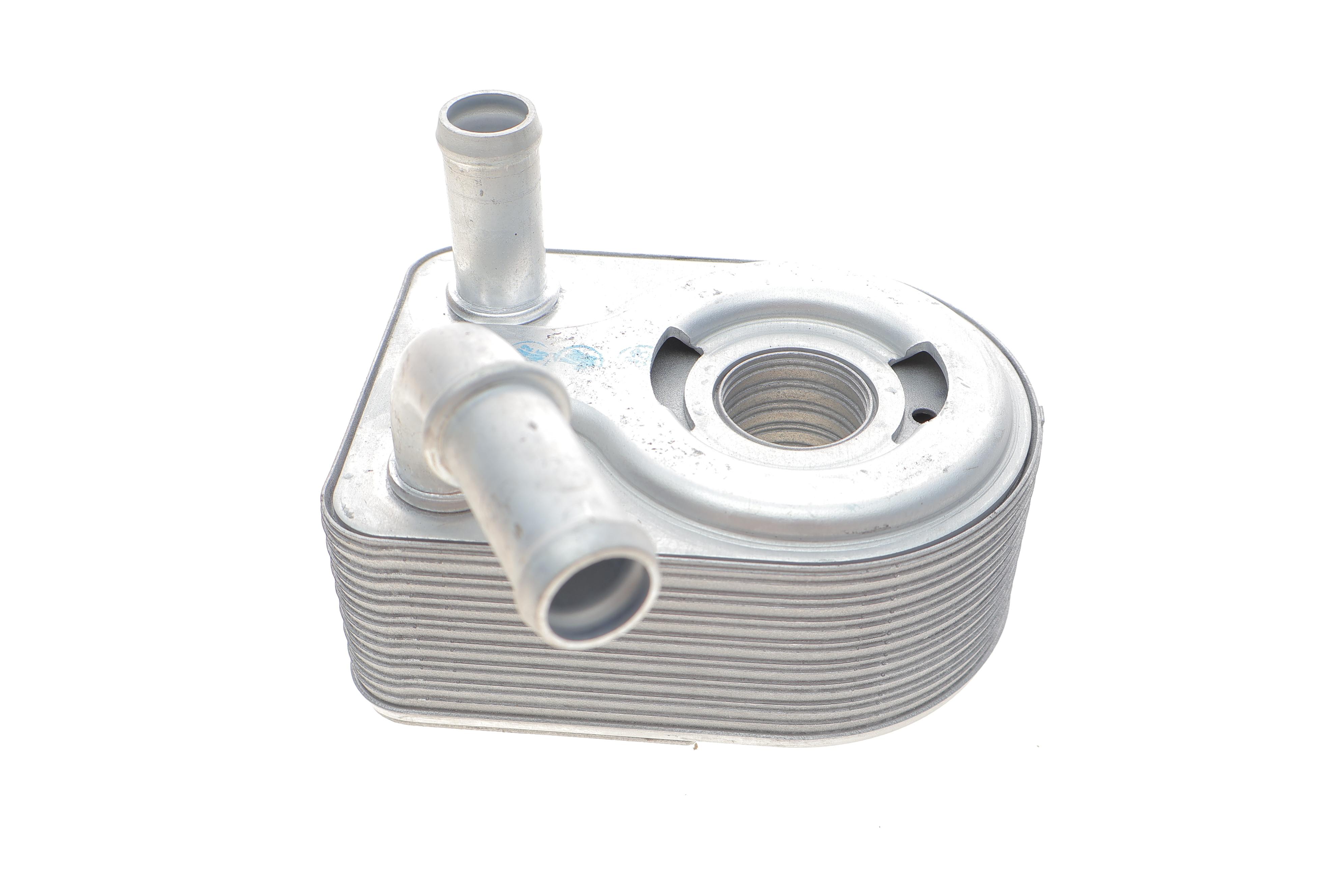 Радіатор масляний Ford Transit Connect 1.4-1.6 LPG 04- (теплообмінник)